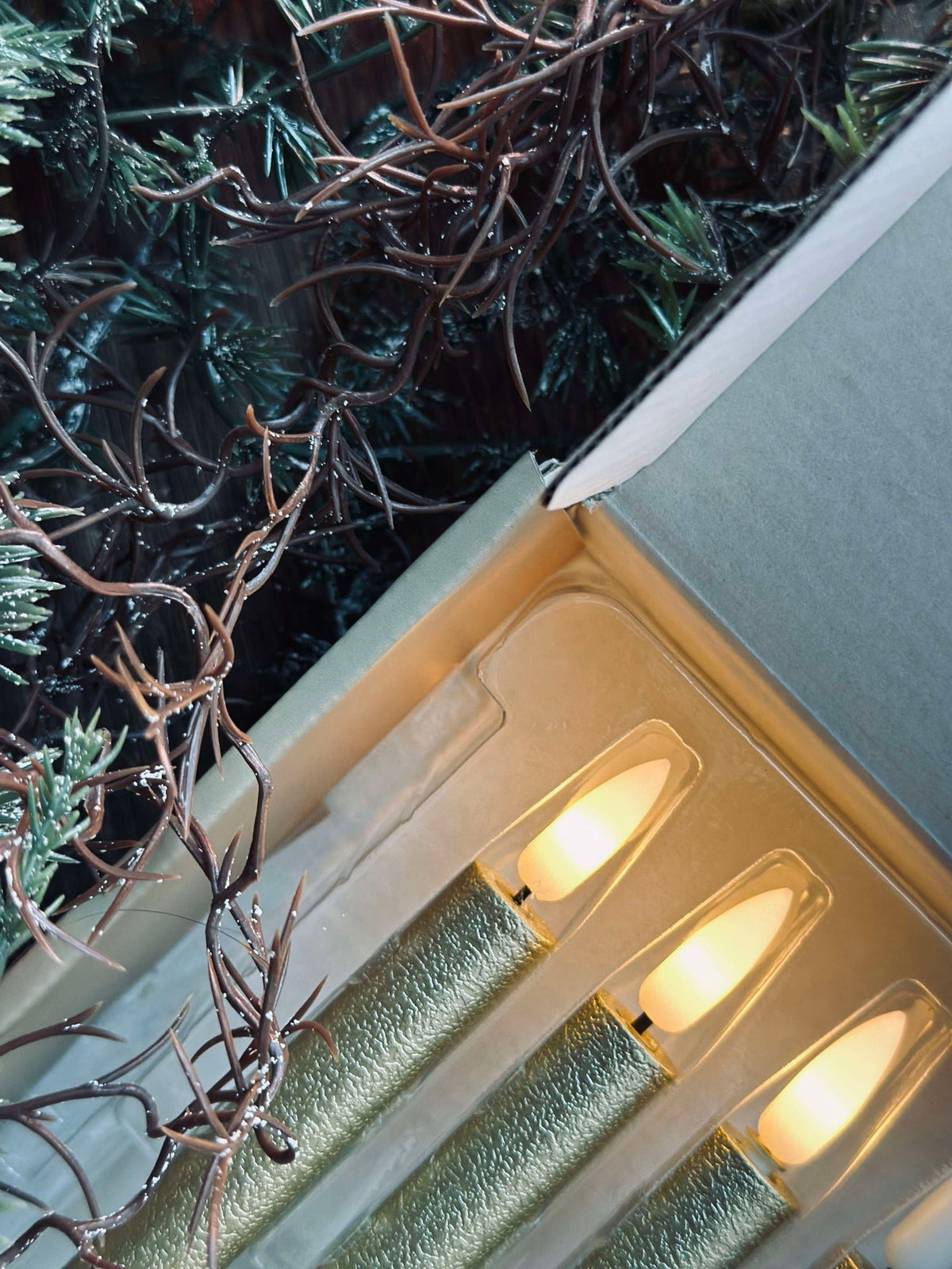 Bougies LED pour sapin dorées - Lot de 10