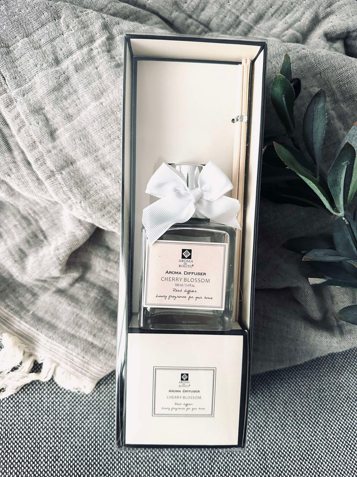 Boîte cadeau avec diffuseur 100 ml.