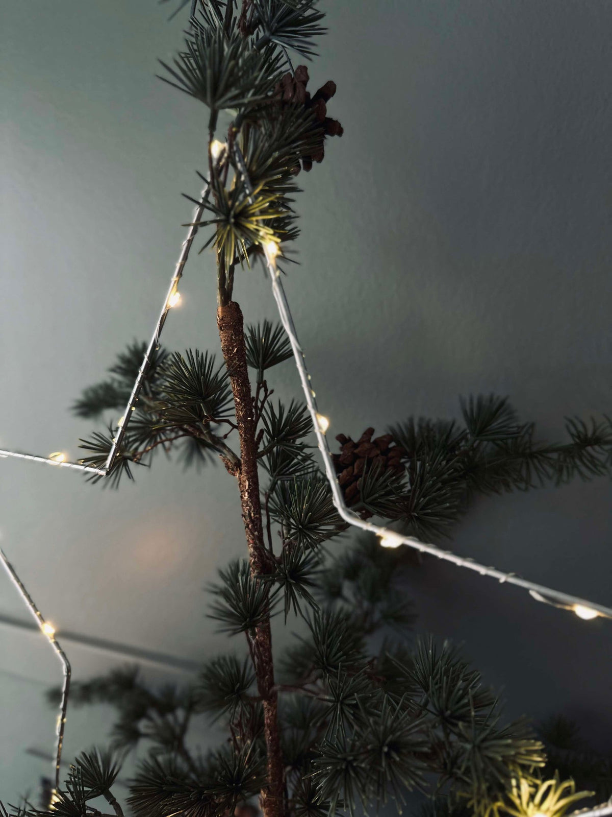 Étoile LED argentée 45 cm - Approuvée pour intérieur et extérieur