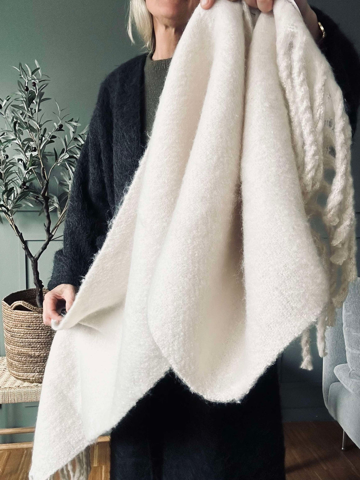 Foulard White