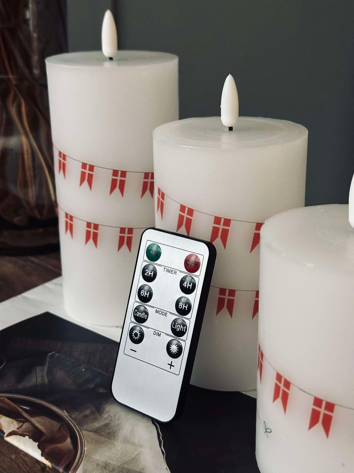 Bougies bloc LED avec drapeau – Lot de 3 et télécommande