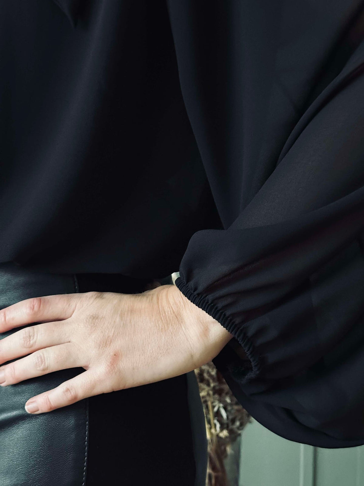 Blouse avec nœud - Black