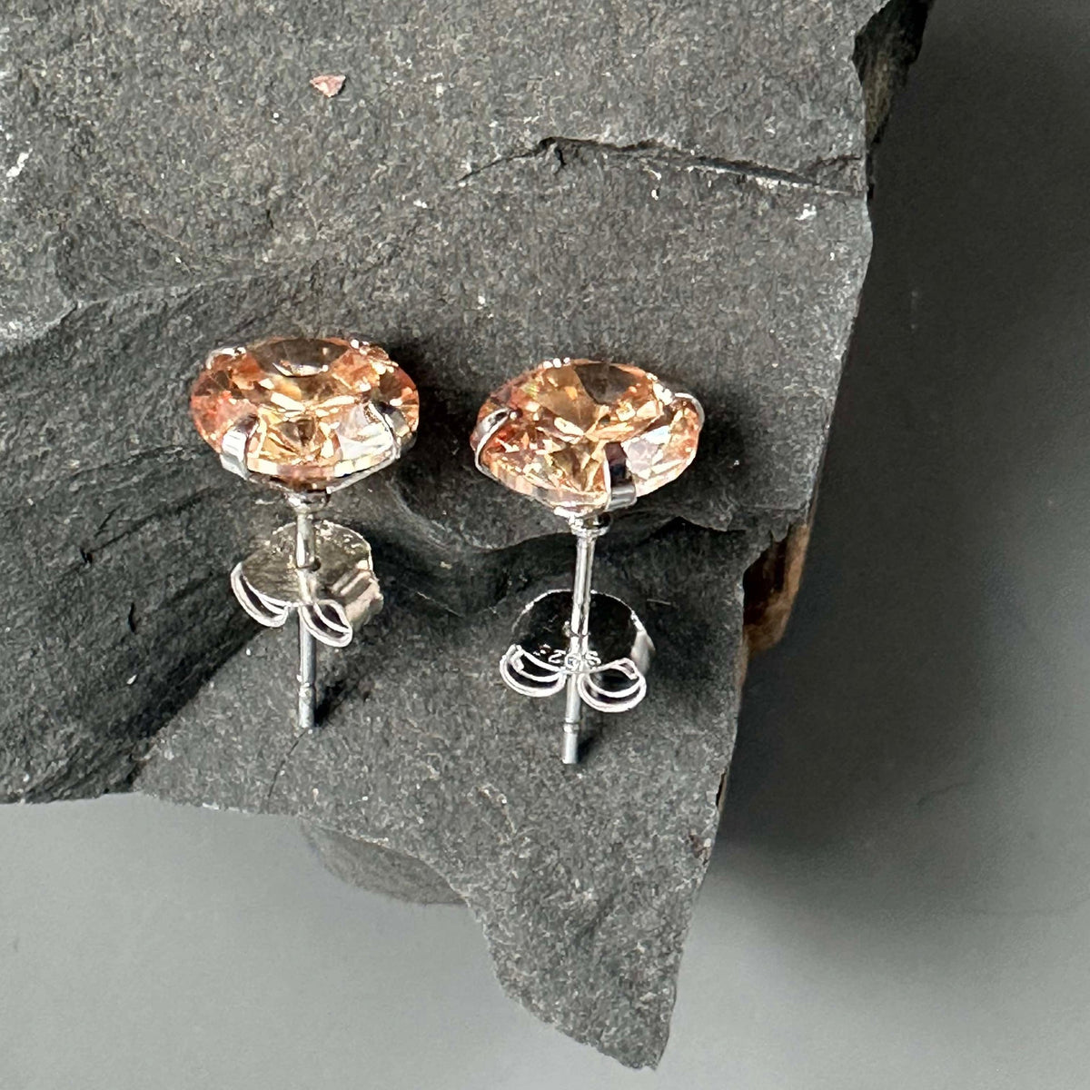 Puces d'oreilles Classic CHAMPAGNE