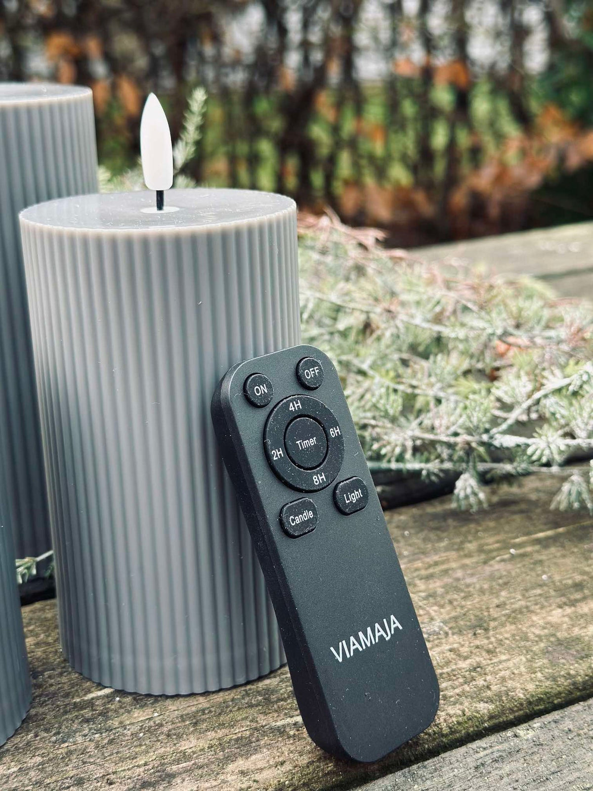 Bougies piliers LED d’extérieur à rainures - Lot de 3 - Gris