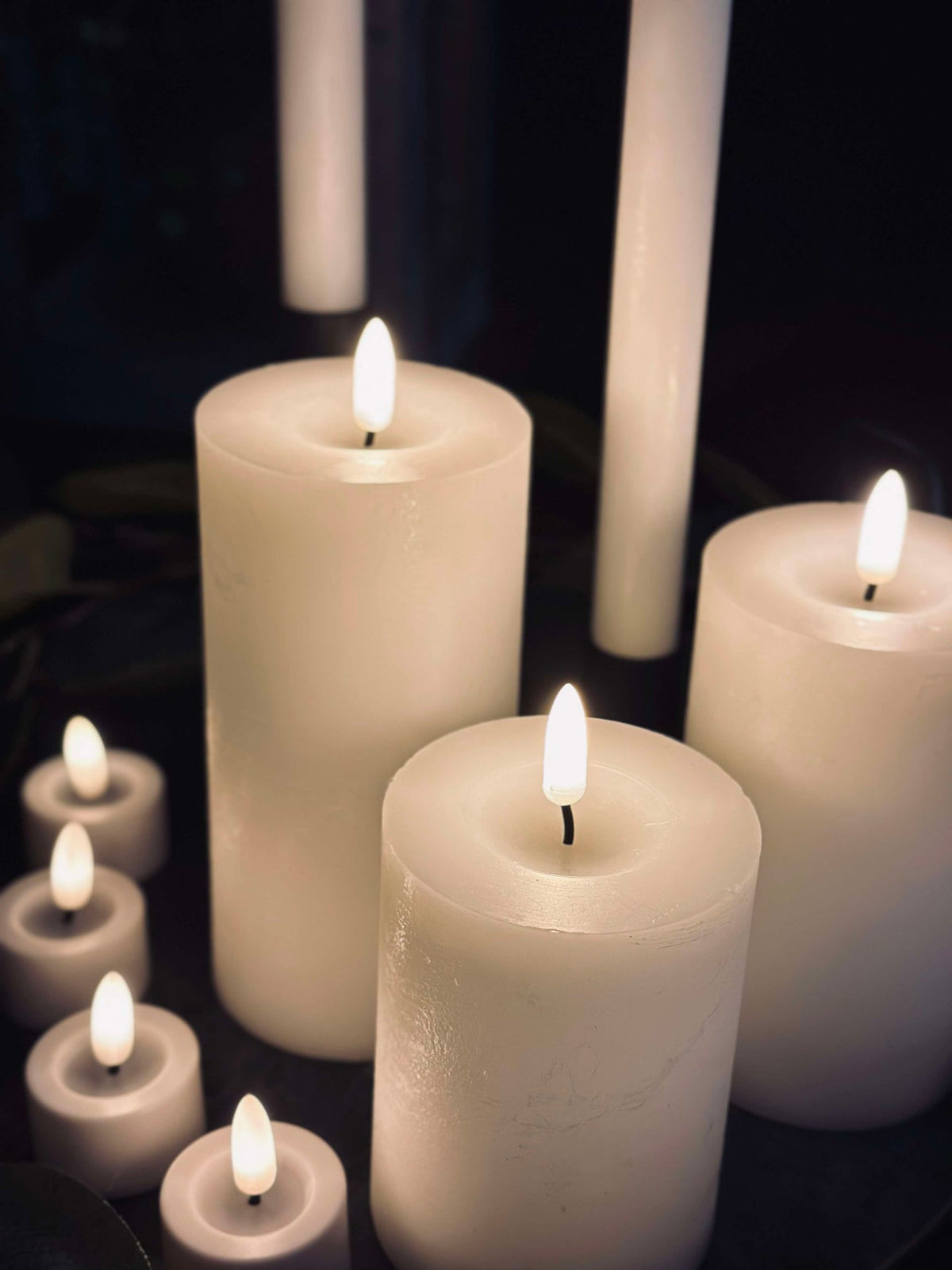 Lot de 9 bougies LED - télécommande incluse