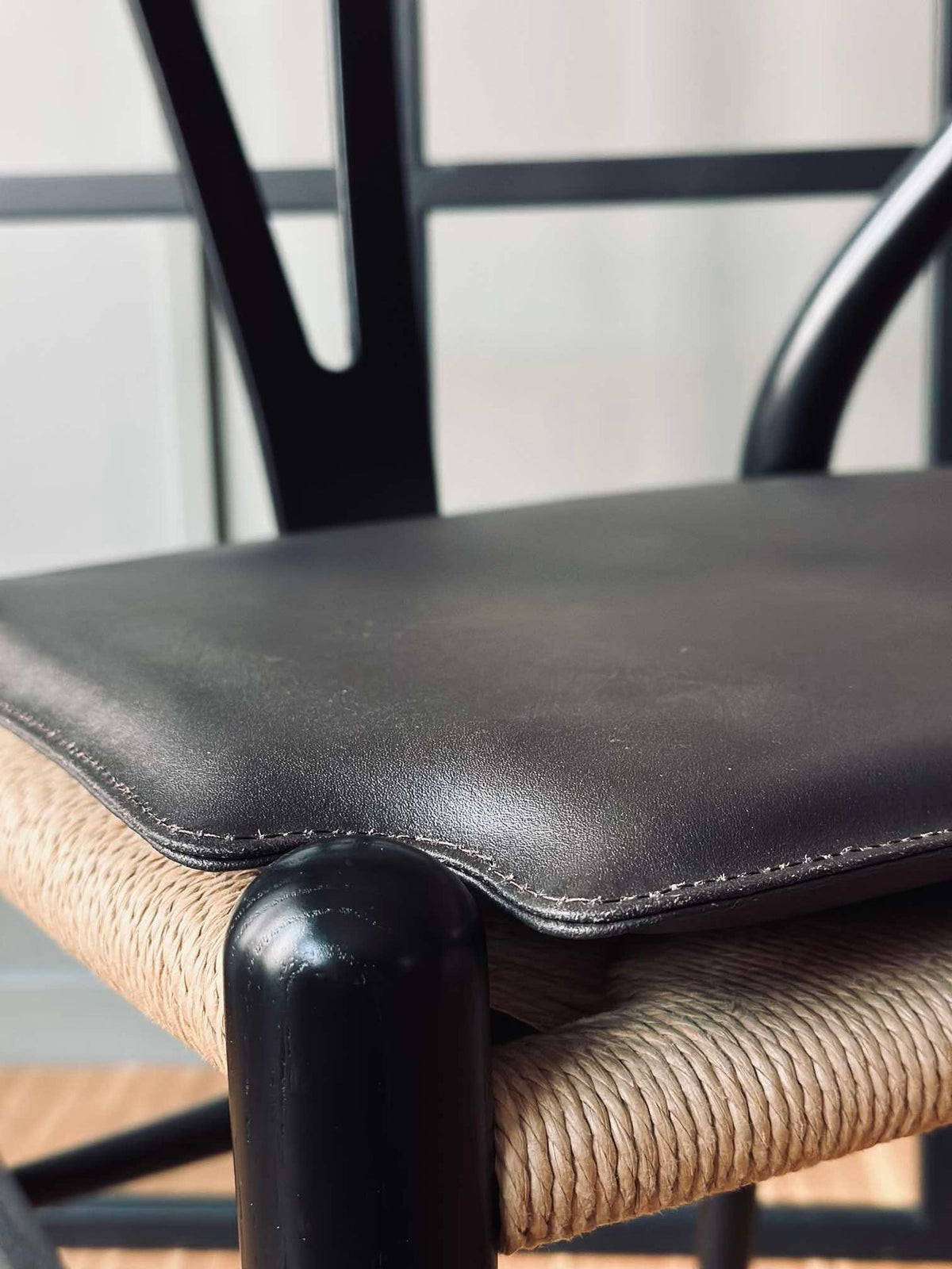 Coussin en cuir Dark brown - Convient à la chaise Y