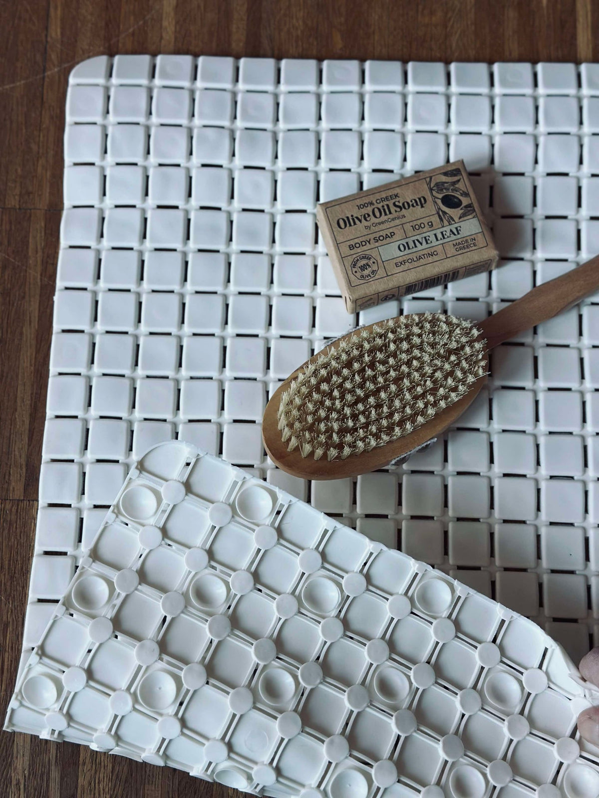 Tapis de bain avec ventouses - White