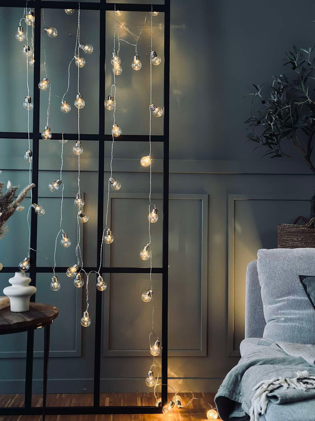Grande guirlande lumineuse avec 50 ampoules LED et changement de couleur - Homologuée pour l’intérieur et l’extérieur