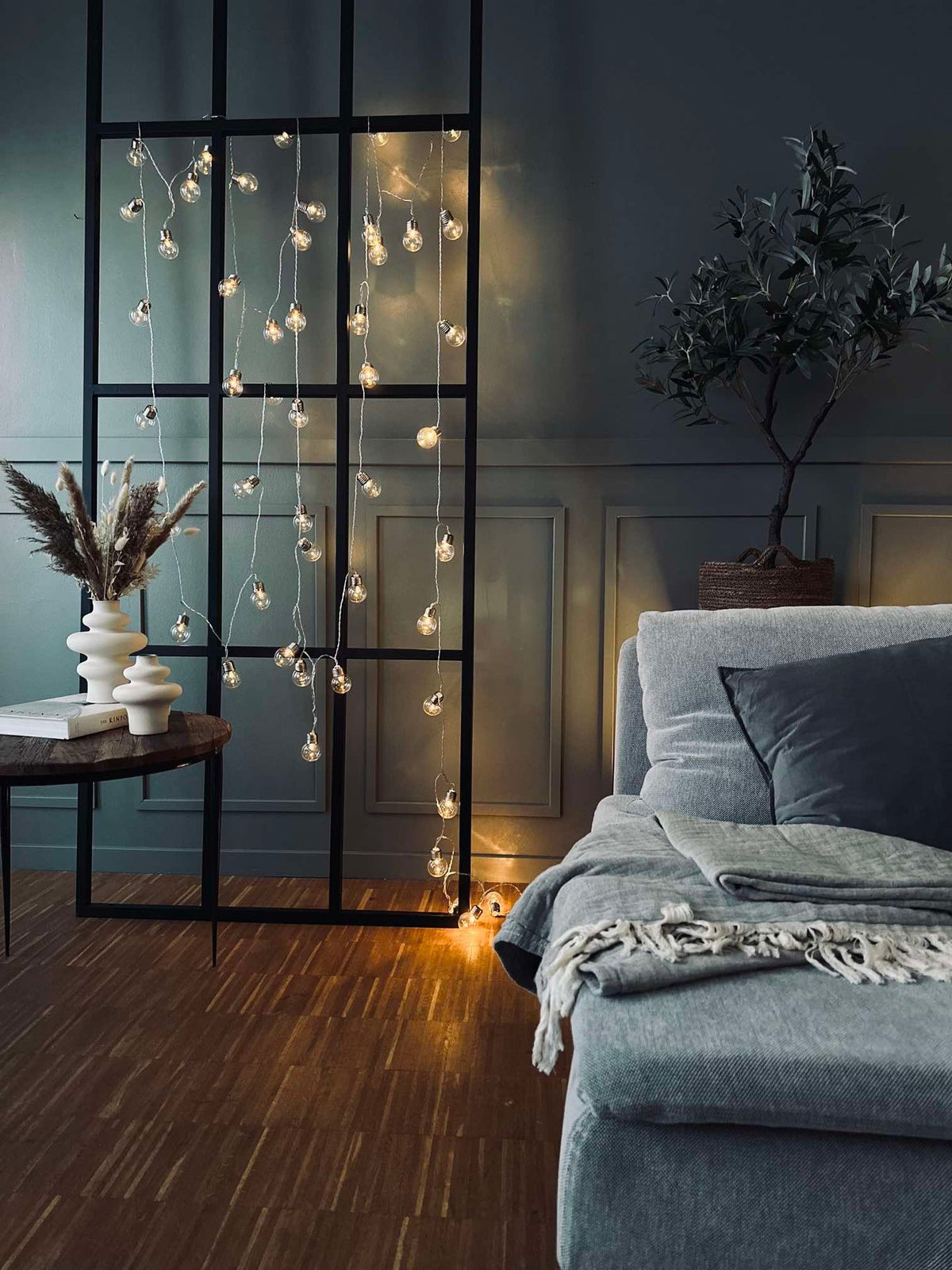 Grande guirlande lumineuse avec 50 ampoules LED et changement de couleur - Homologuée pour l’intérieur et l’extérieur