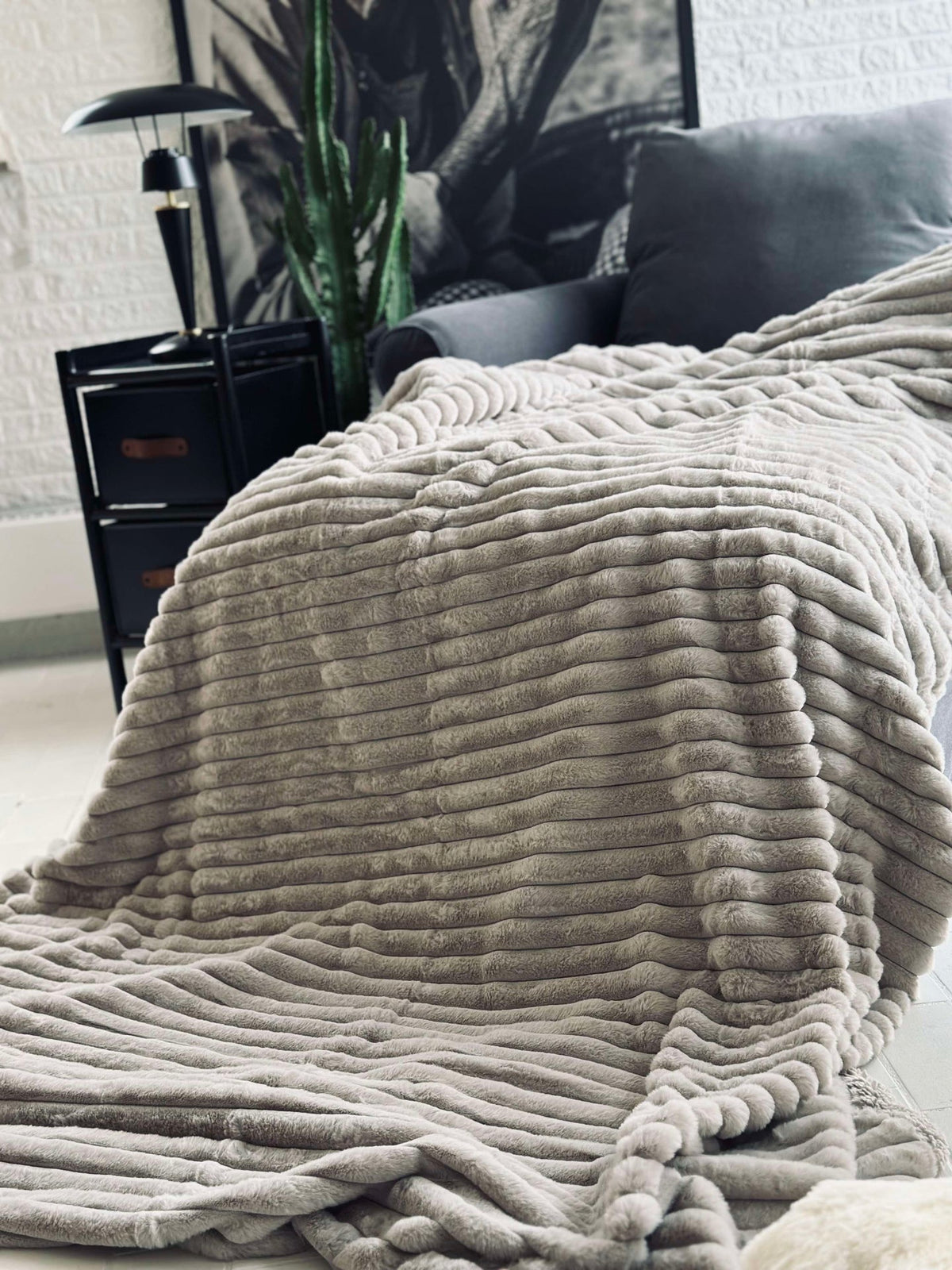 Couvre-lit STRIB - Gris clair