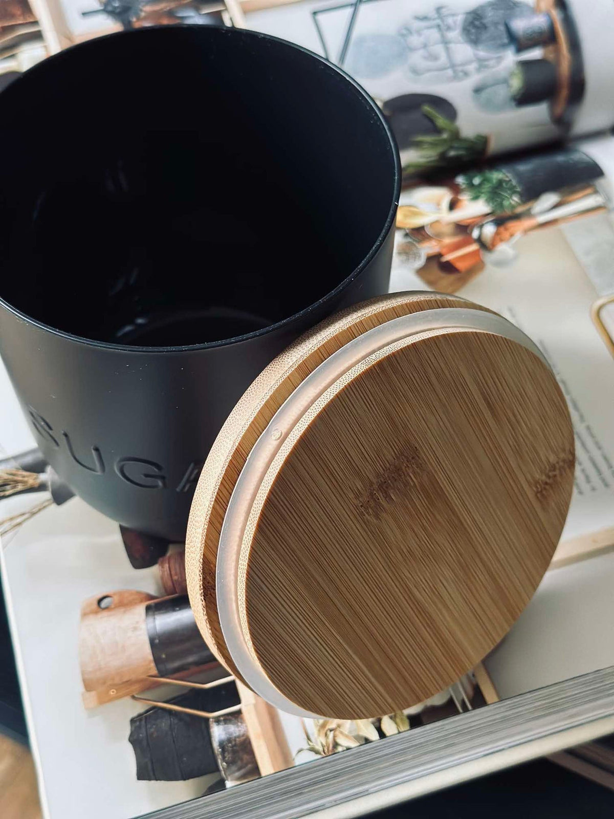 Boîte de rangement avec couvercle - SUGAR