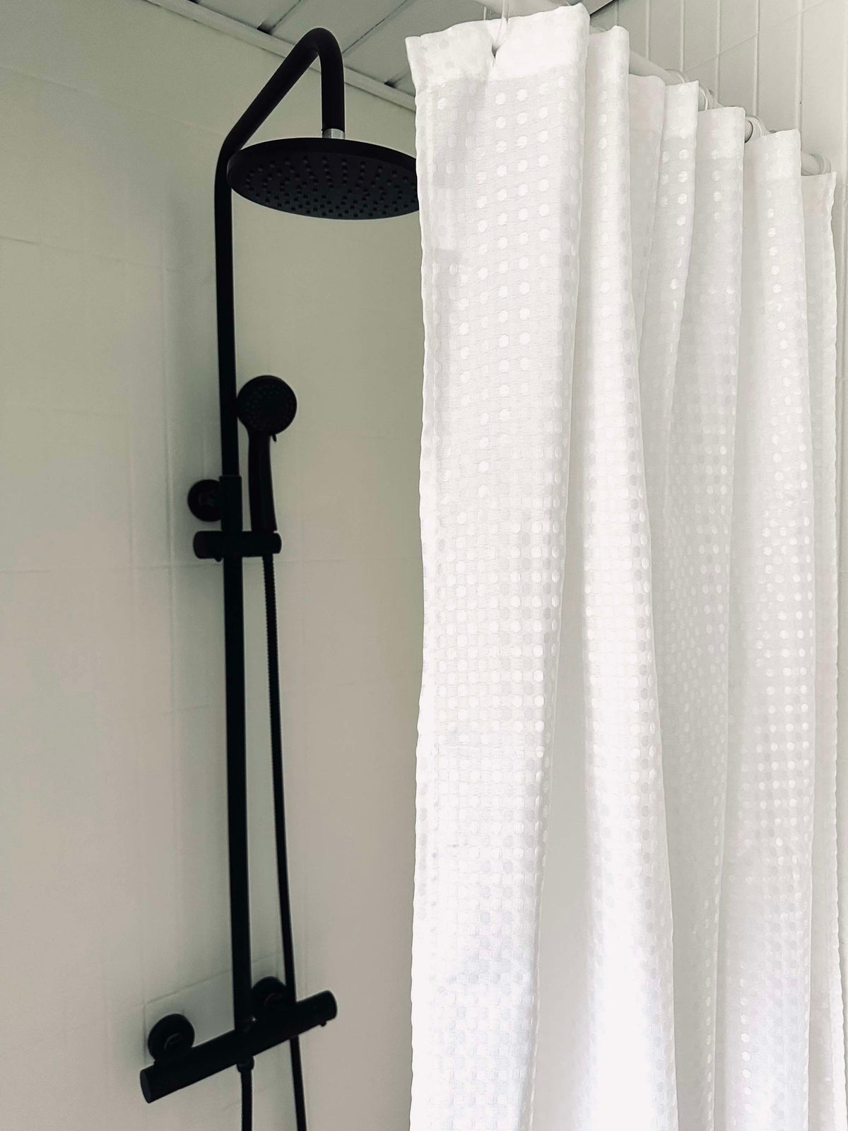 Ensemble de salle de bains : rideau de douche & tapis de bain / Blanc