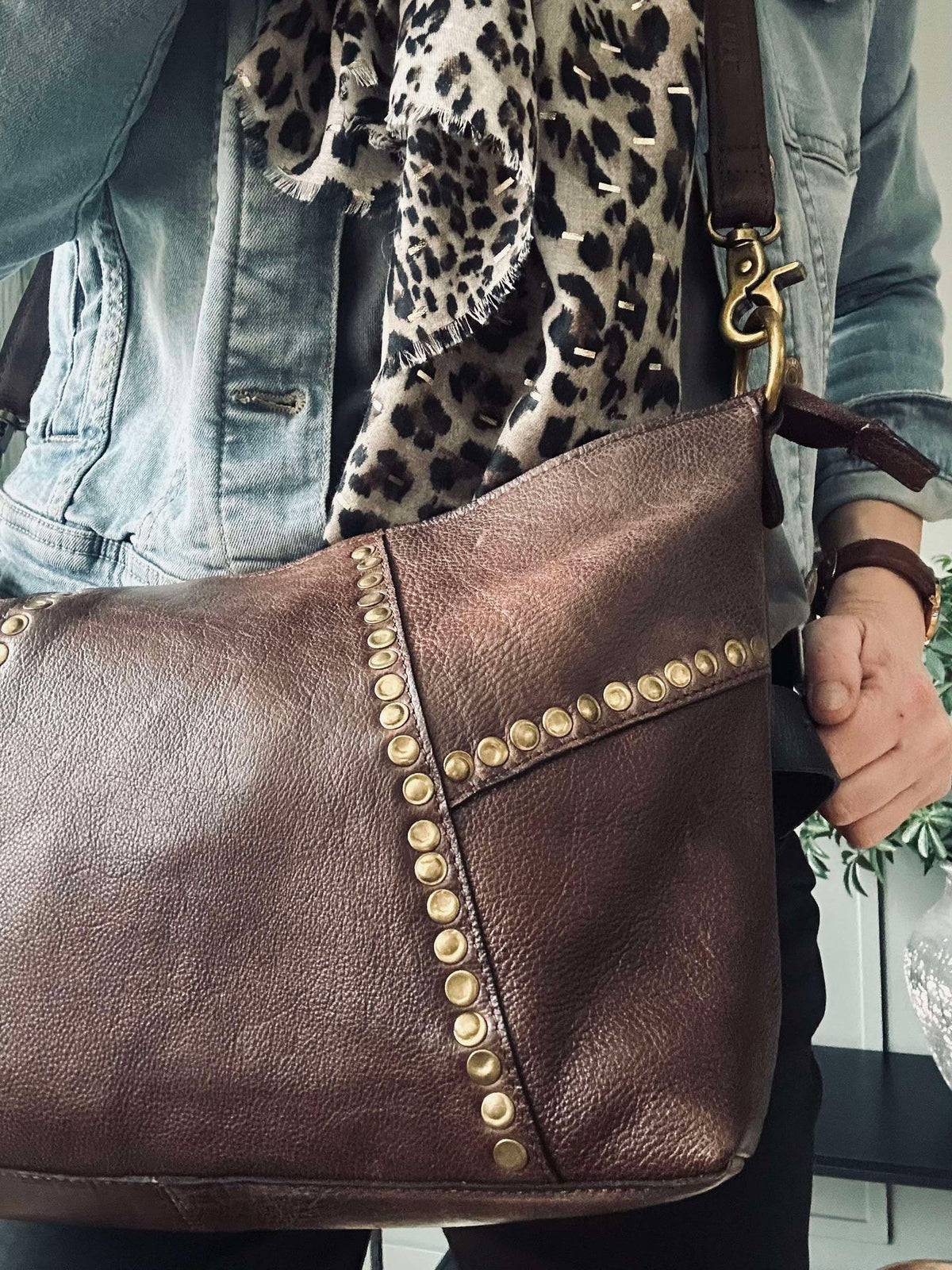 Sac à bandoulière Loni Smoke