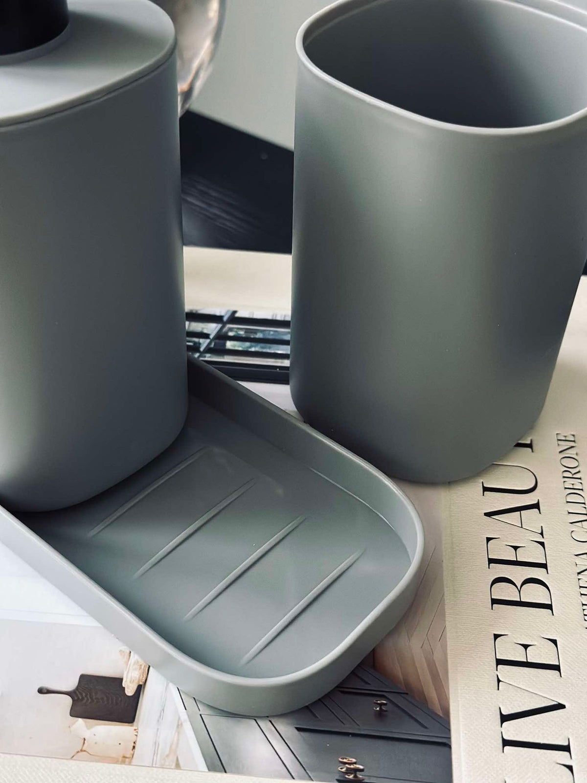 Set distributeur gris - lot de 3 pièces