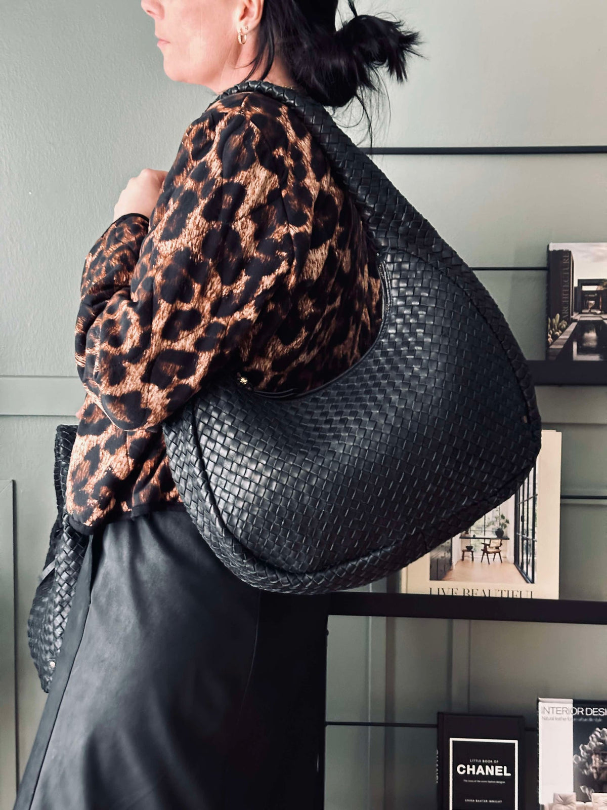 Sac bandoulière élégant tressé à la main - Black big