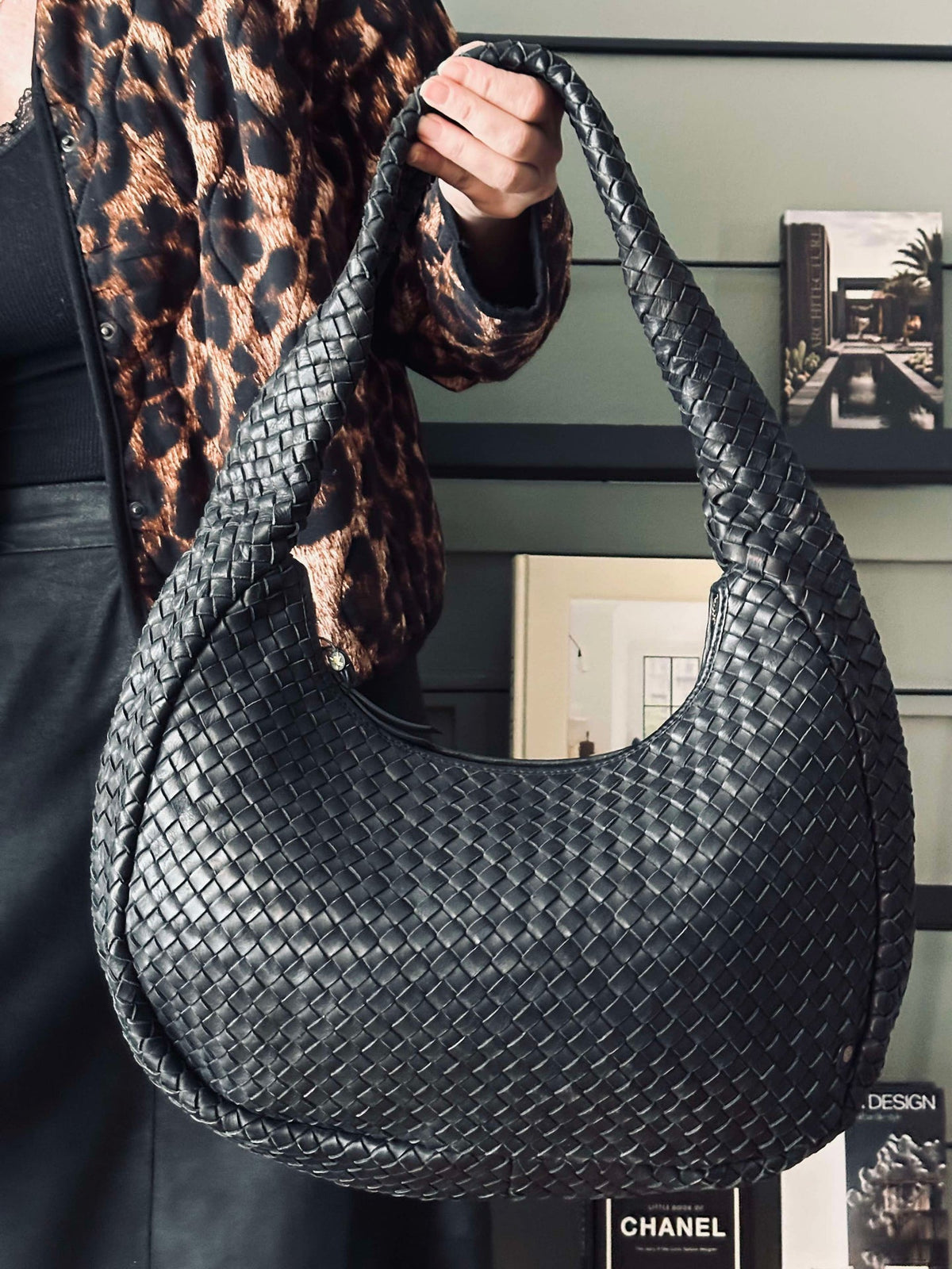 Sac bandoulière élégant tressé à la main - Black big