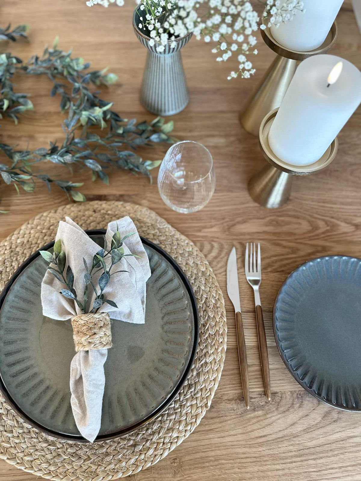 Assiette VIGA Gris / brun - Plusieurs tailles