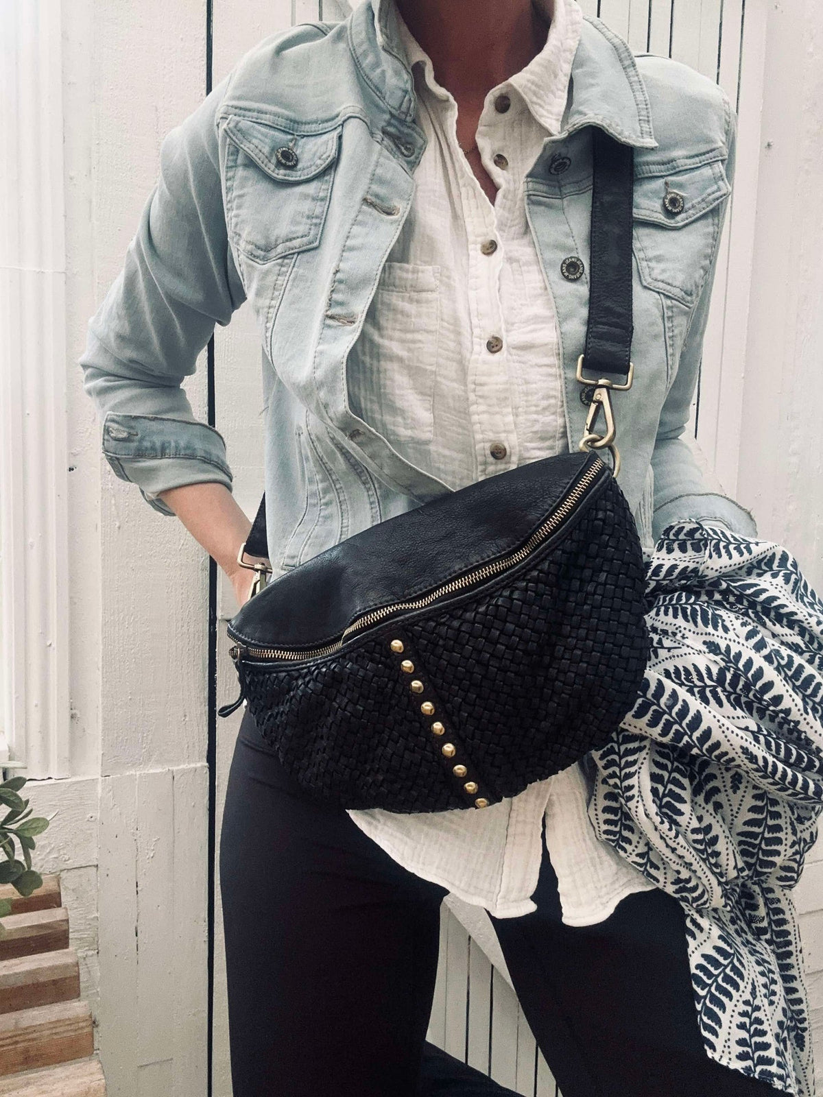 Bumbag JOMA tressée et ornée de clous - Black