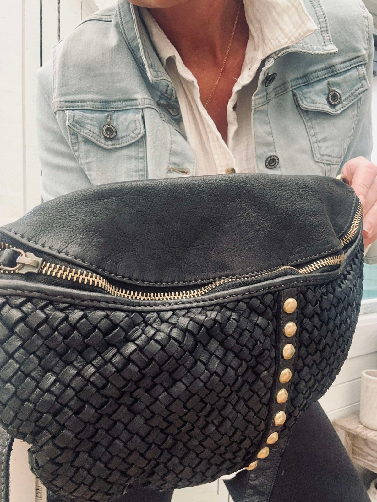 Bumbag JOMA tressée et ornée de clous - Black