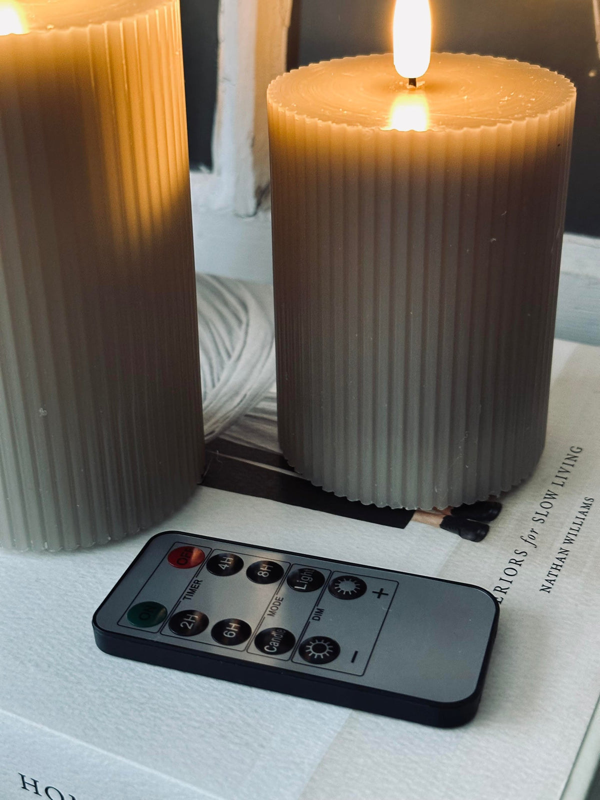 Bougies LED pilier sable à rainures - Lot de 3