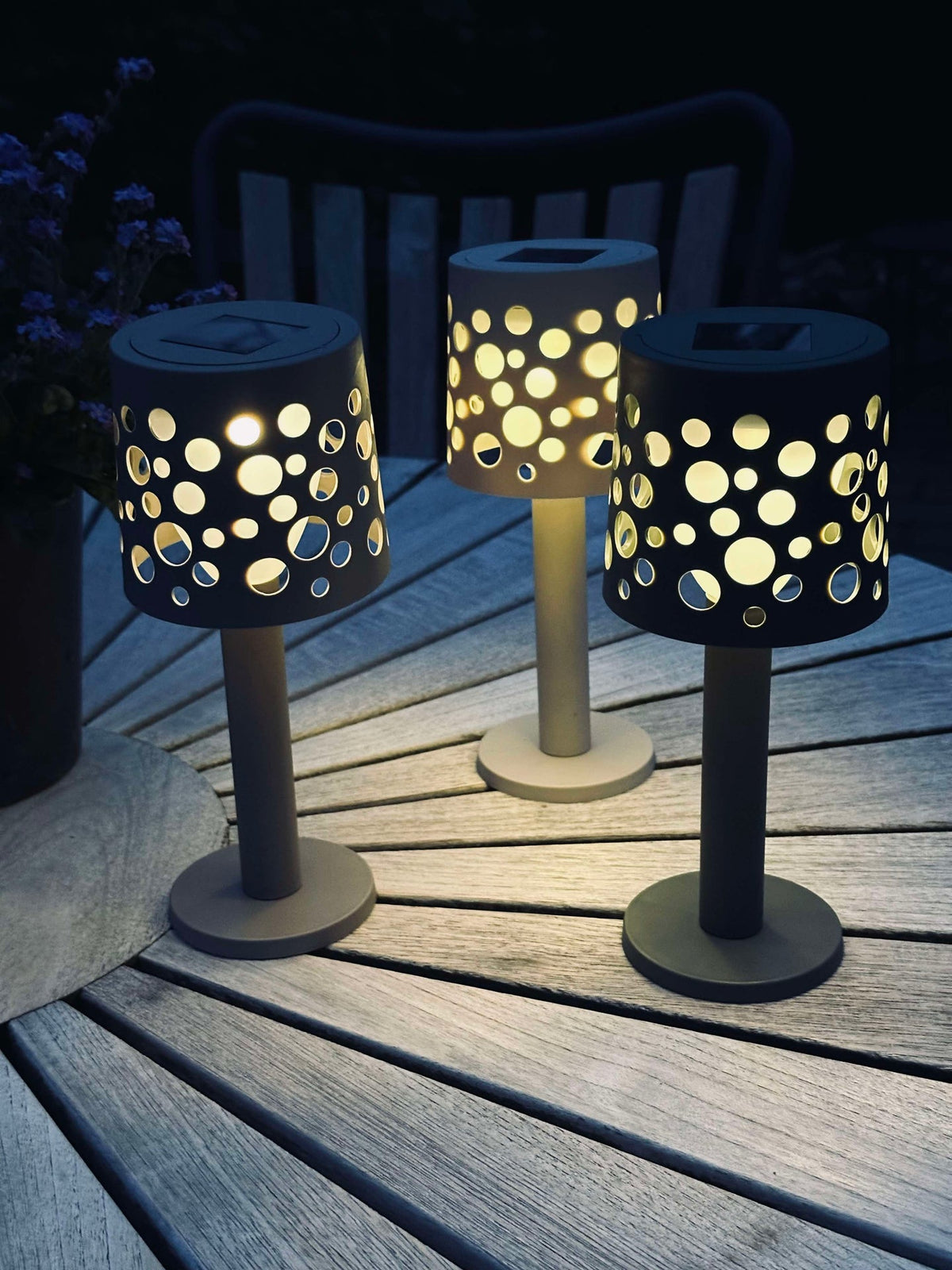 Lampe de table à énergie solaire - Beige foncé