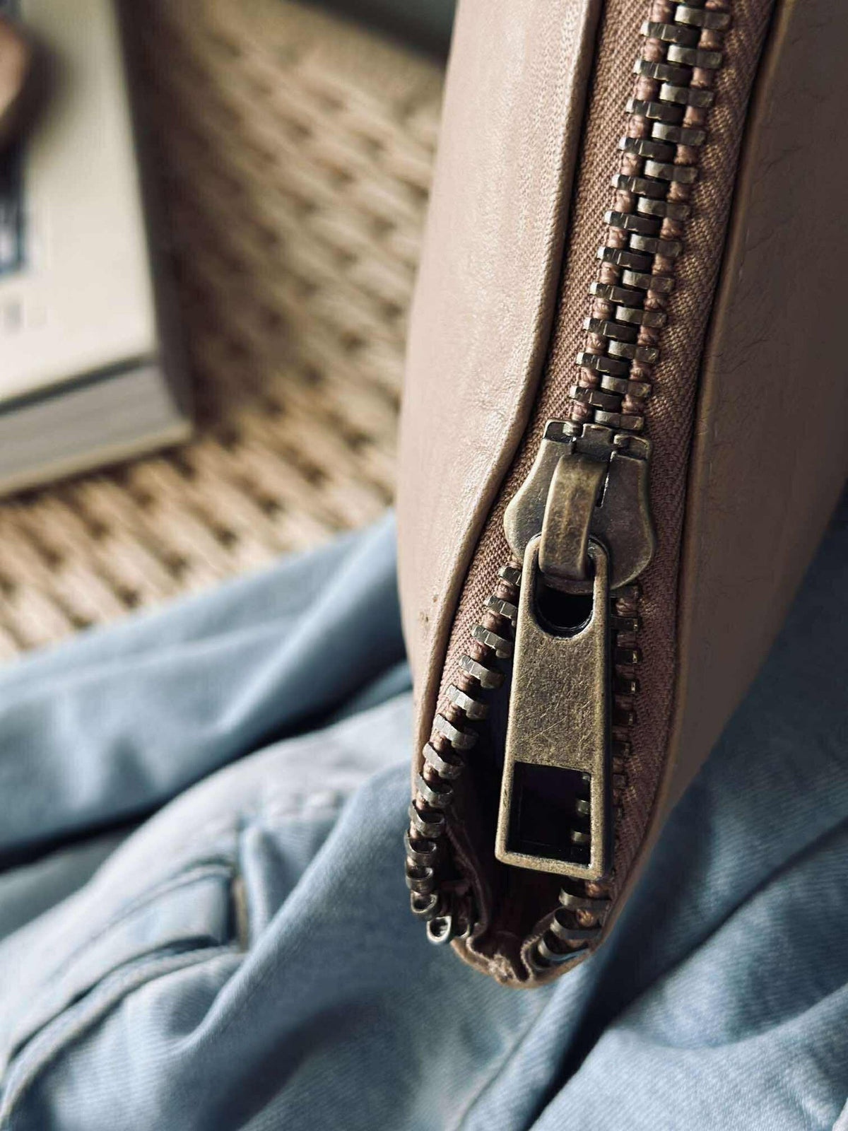 Shopper with clutch MILLE – Latte