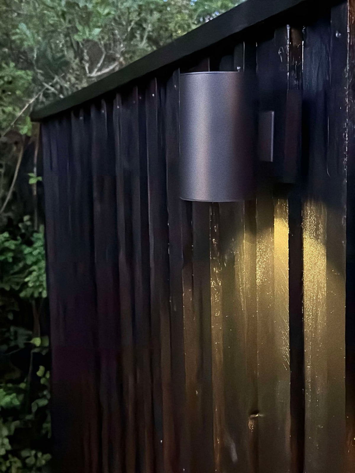 Applique murale avec énergie solaire
