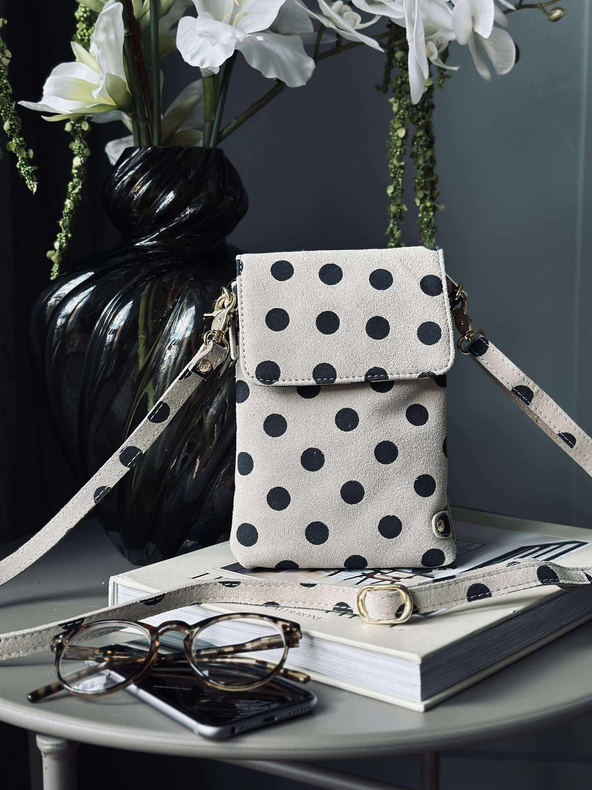 Sac pour téléphone Blacks dots