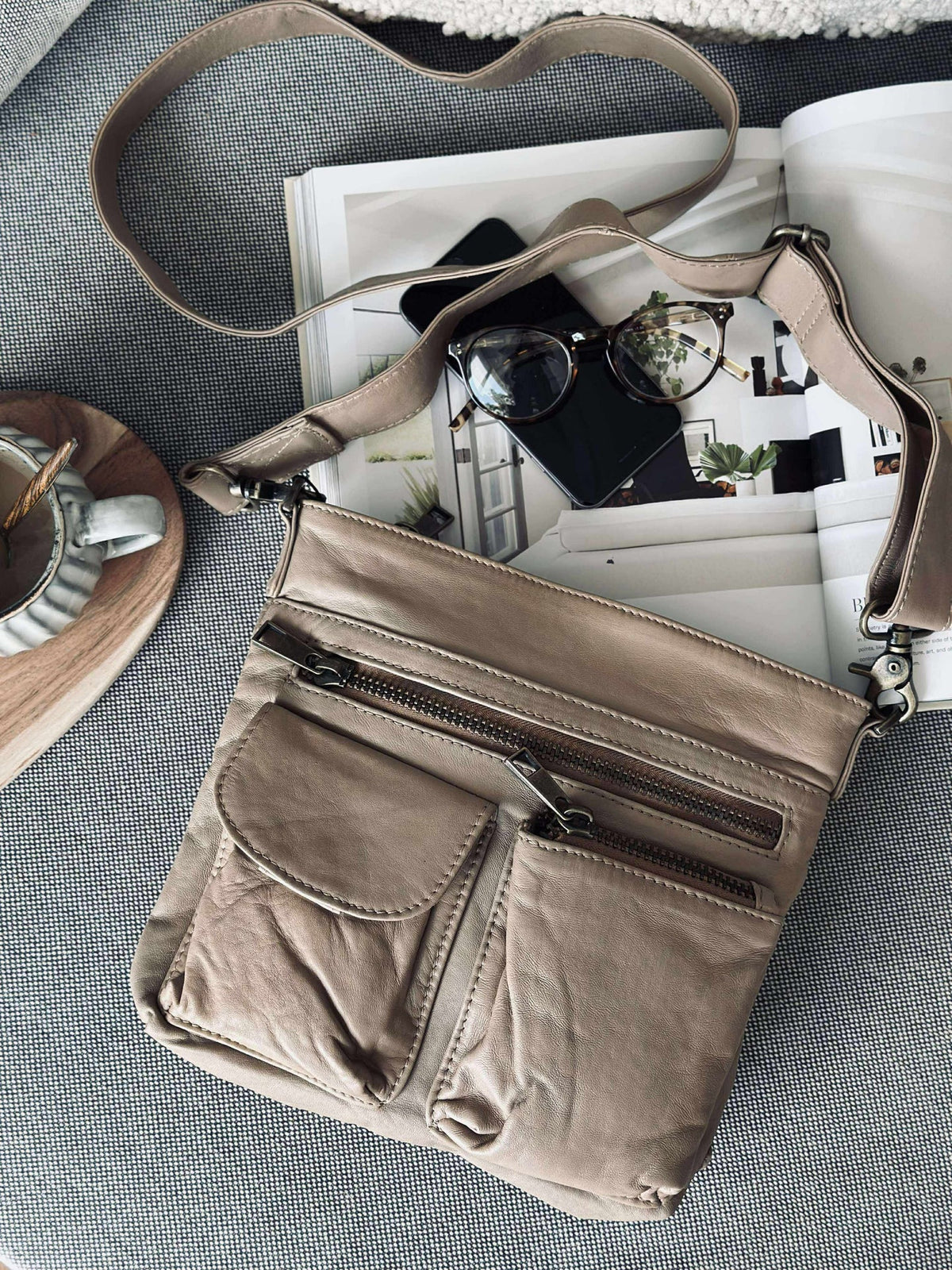 Crossbody LATTE - Ultra douce
