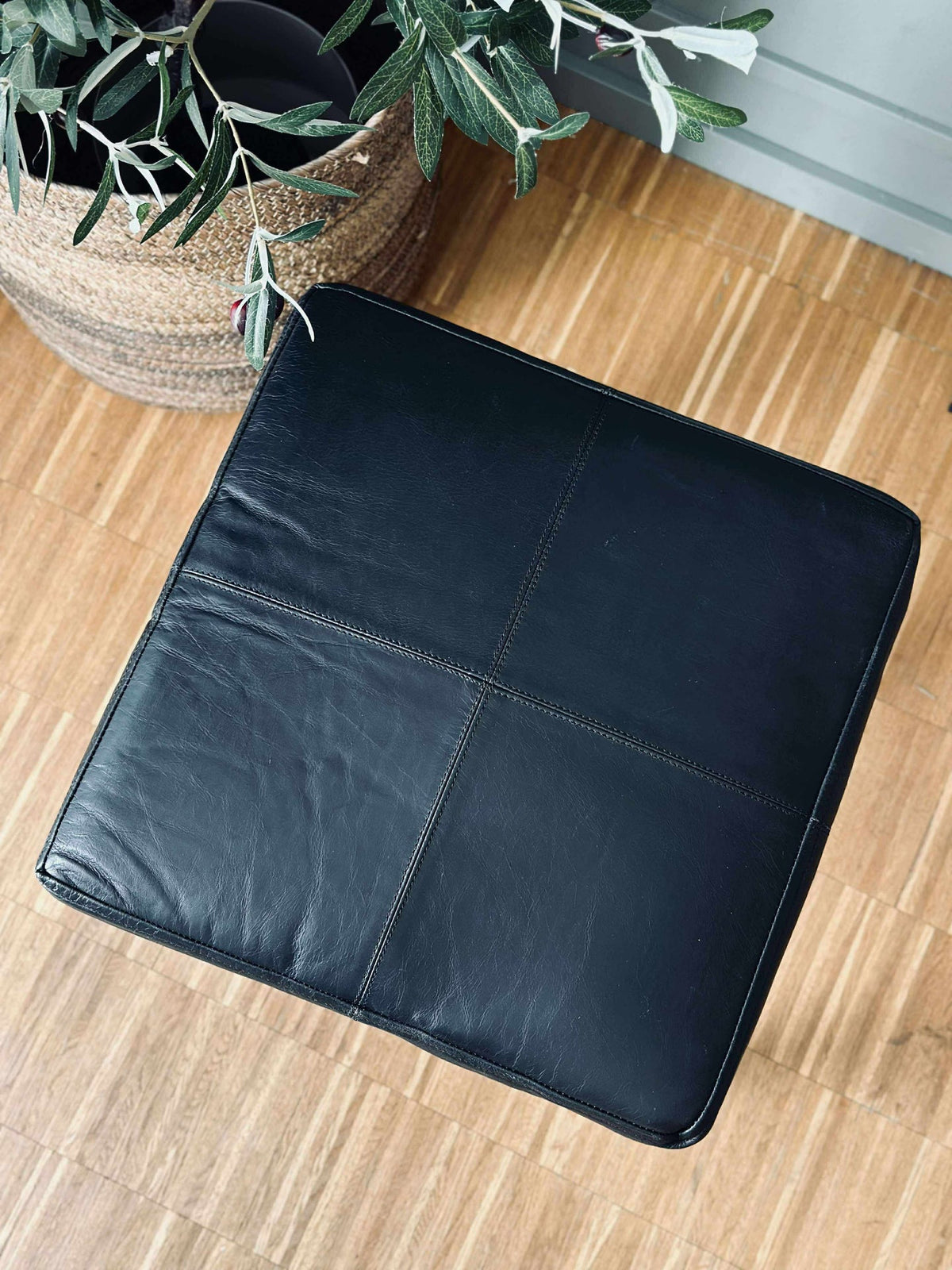 Coussin Tokyo en cuir - 40x40 Noir