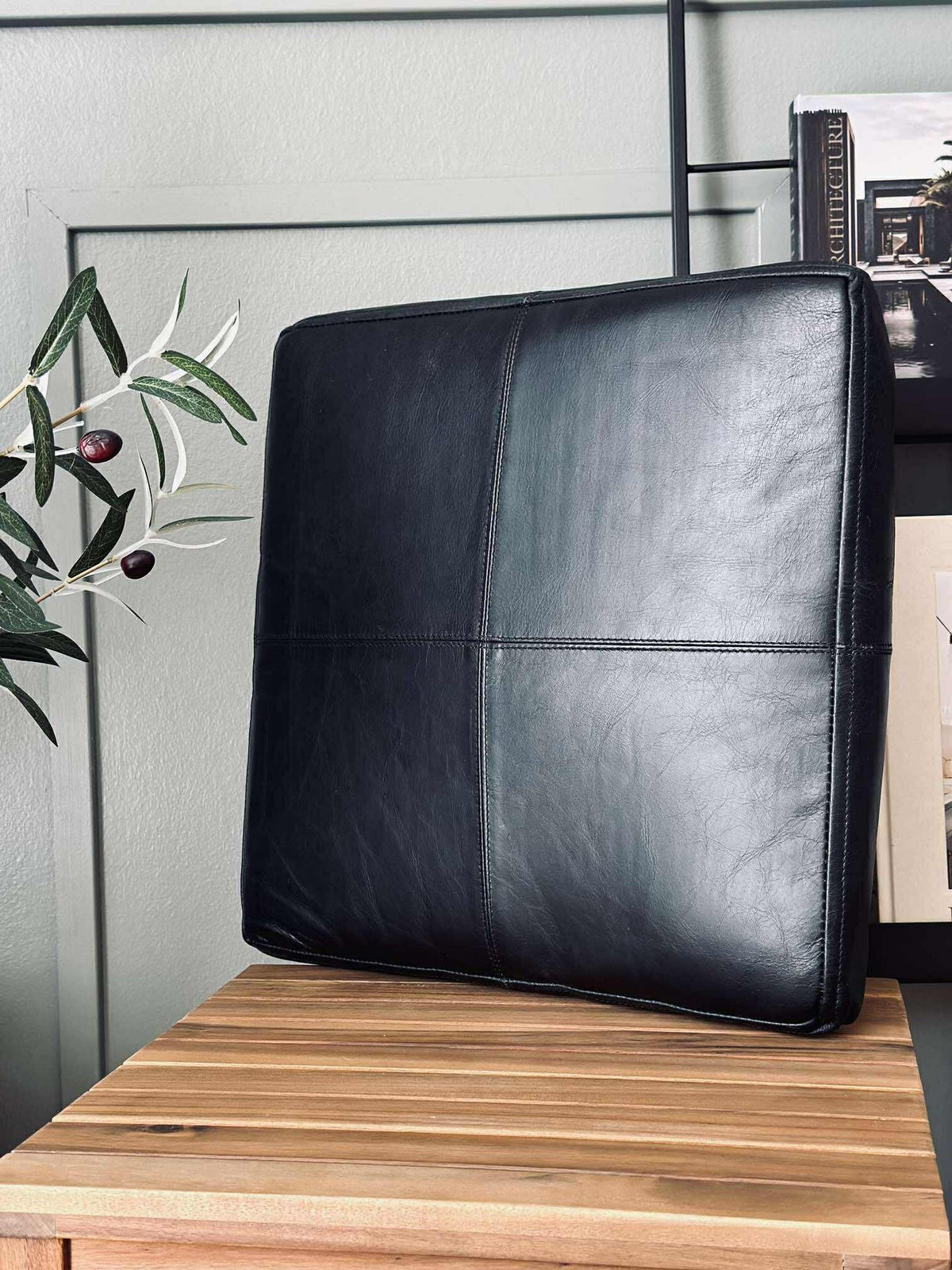 Coussin Tokyo en cuir - 40x40 Noir