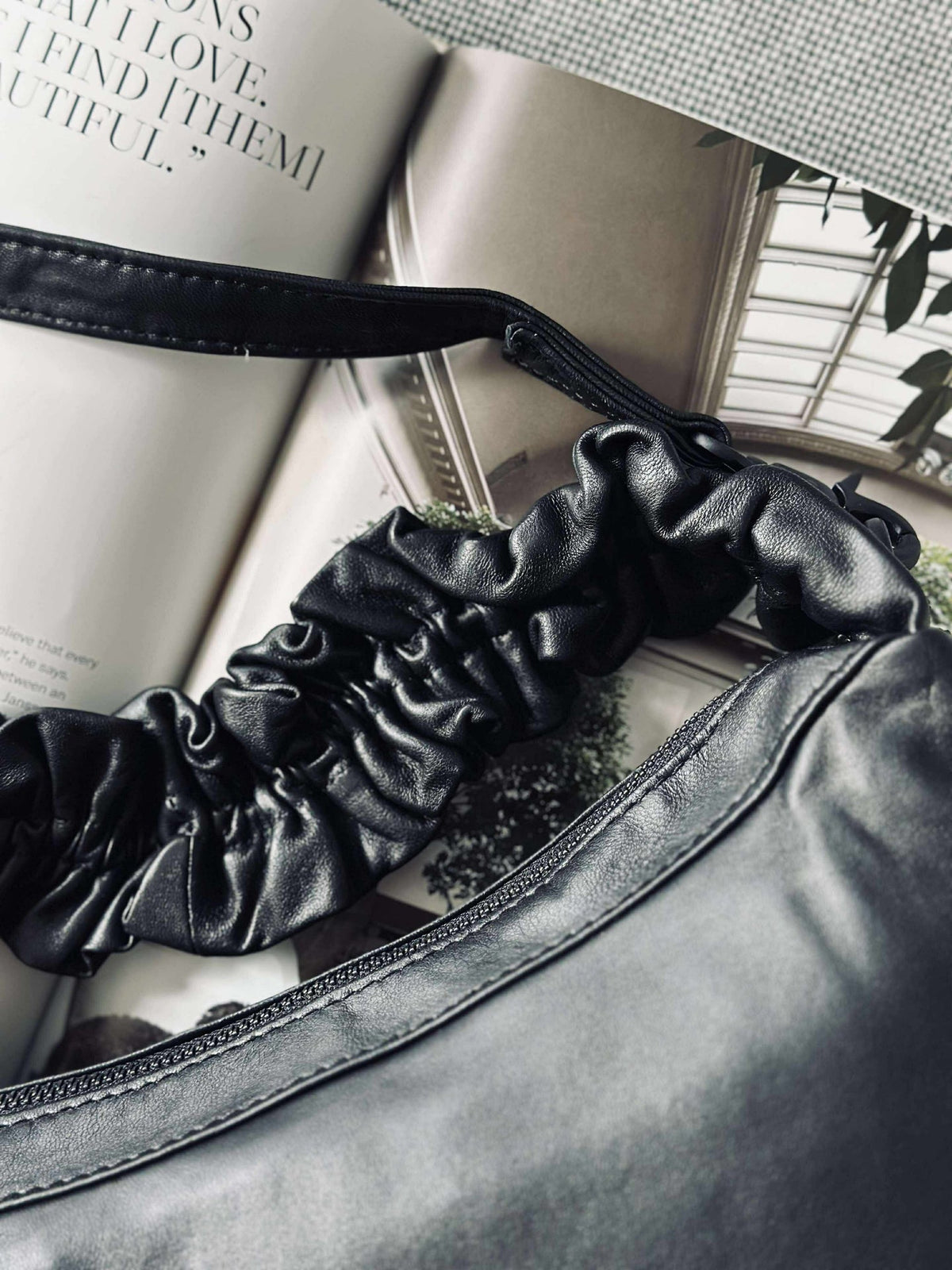 Sac crossbody en cuir raffiné