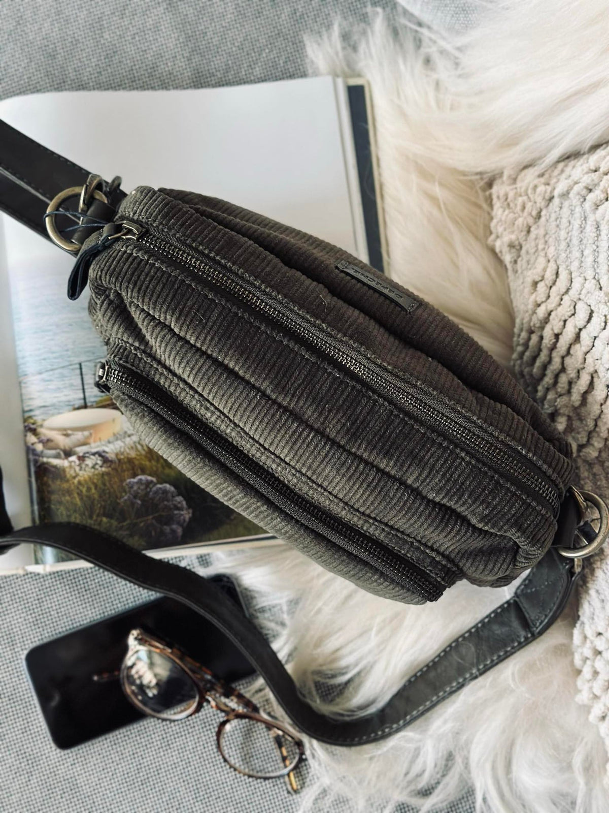 Crossbody Army en velours côtelé