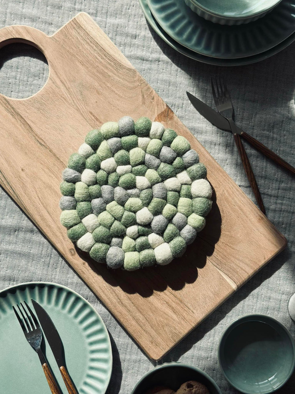 Dessous de plat DOTS - Mélange de laine verte