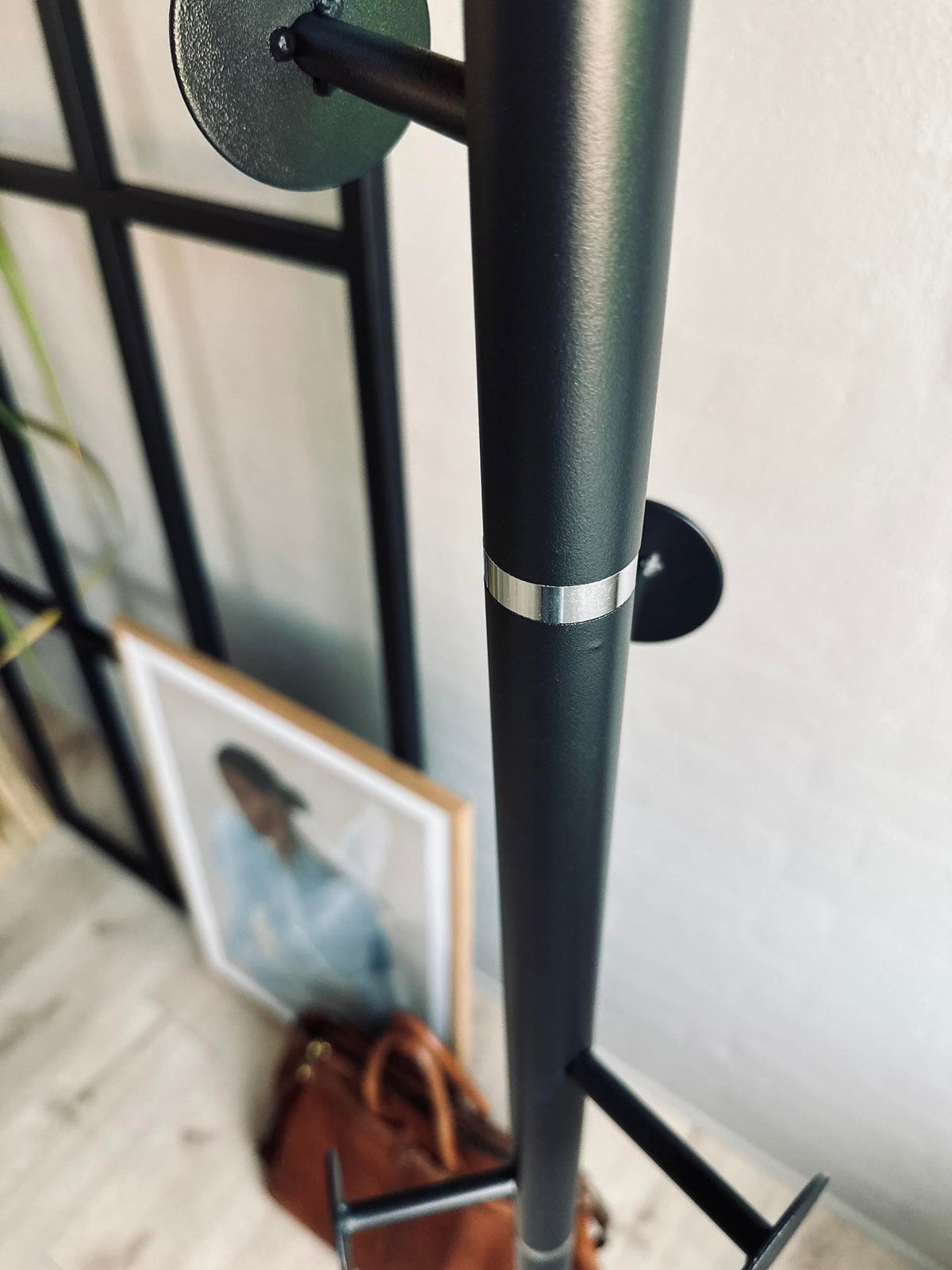 Porte-manteau sur pied 176 cm