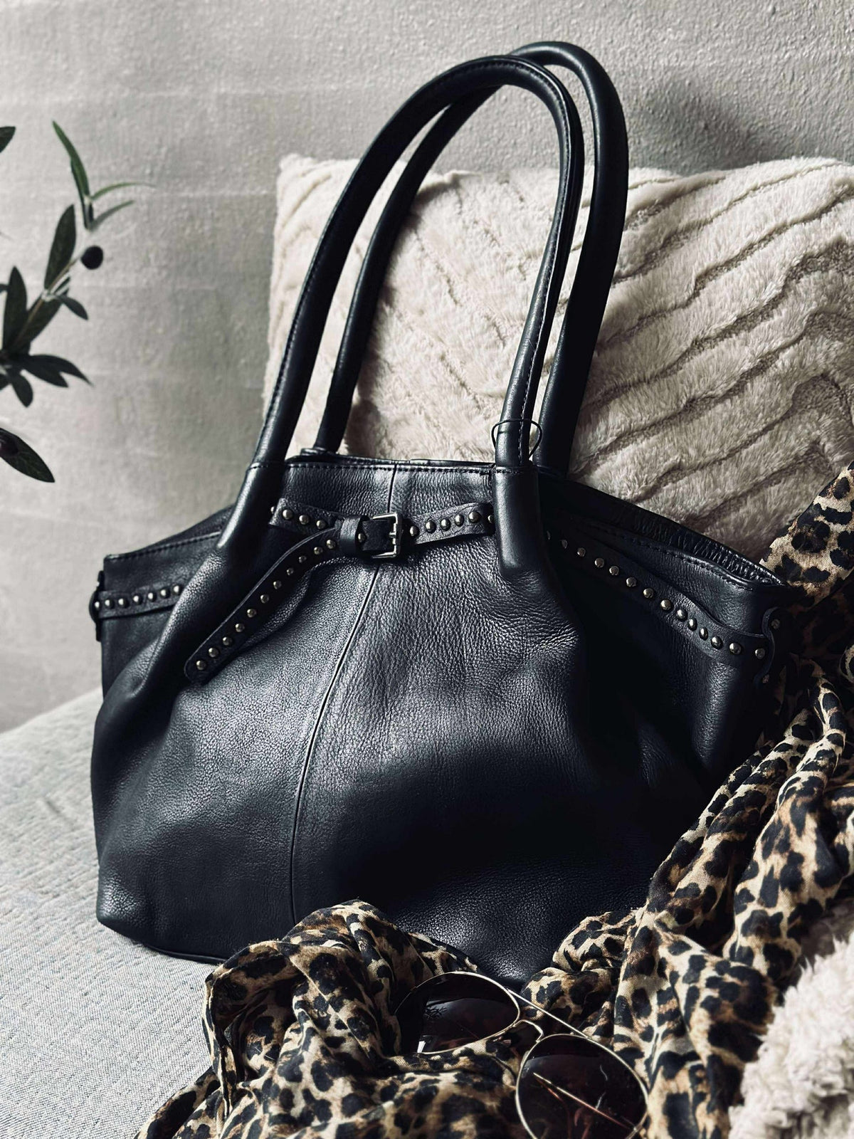 Sac bandoulière à clous - Black