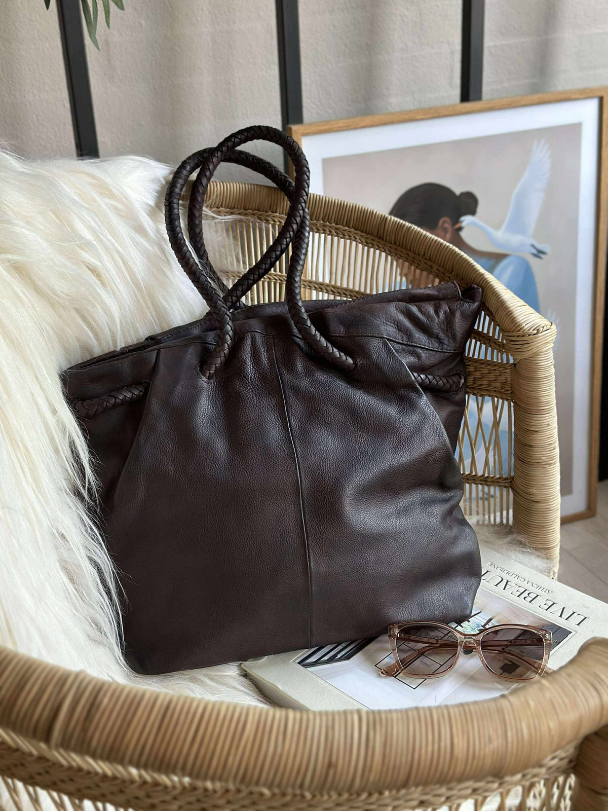 Sac bandoulière avec jolie bandoulière tressée - Brown