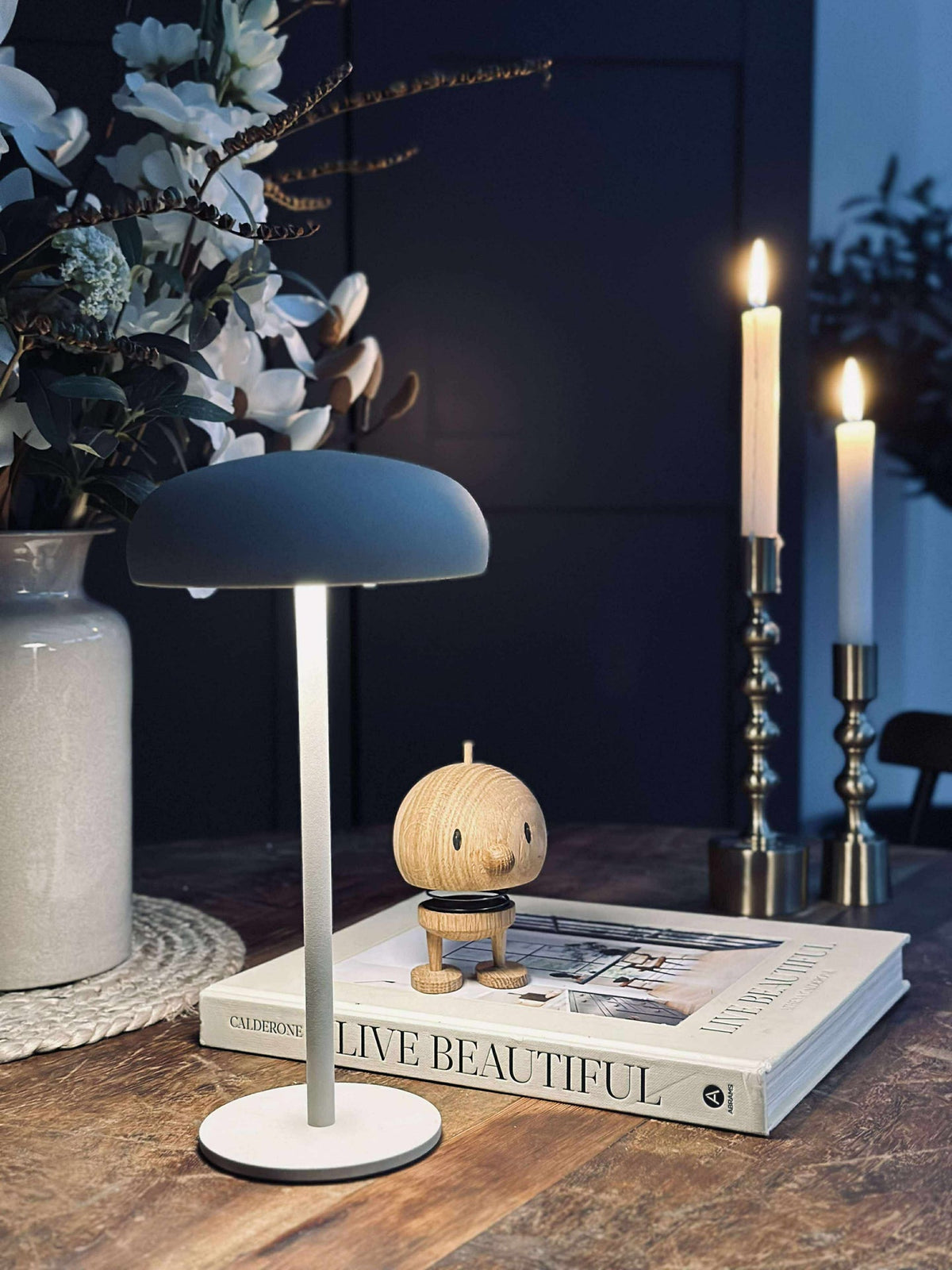 Lampe de table tactile LED Isolde. Noir/Beige