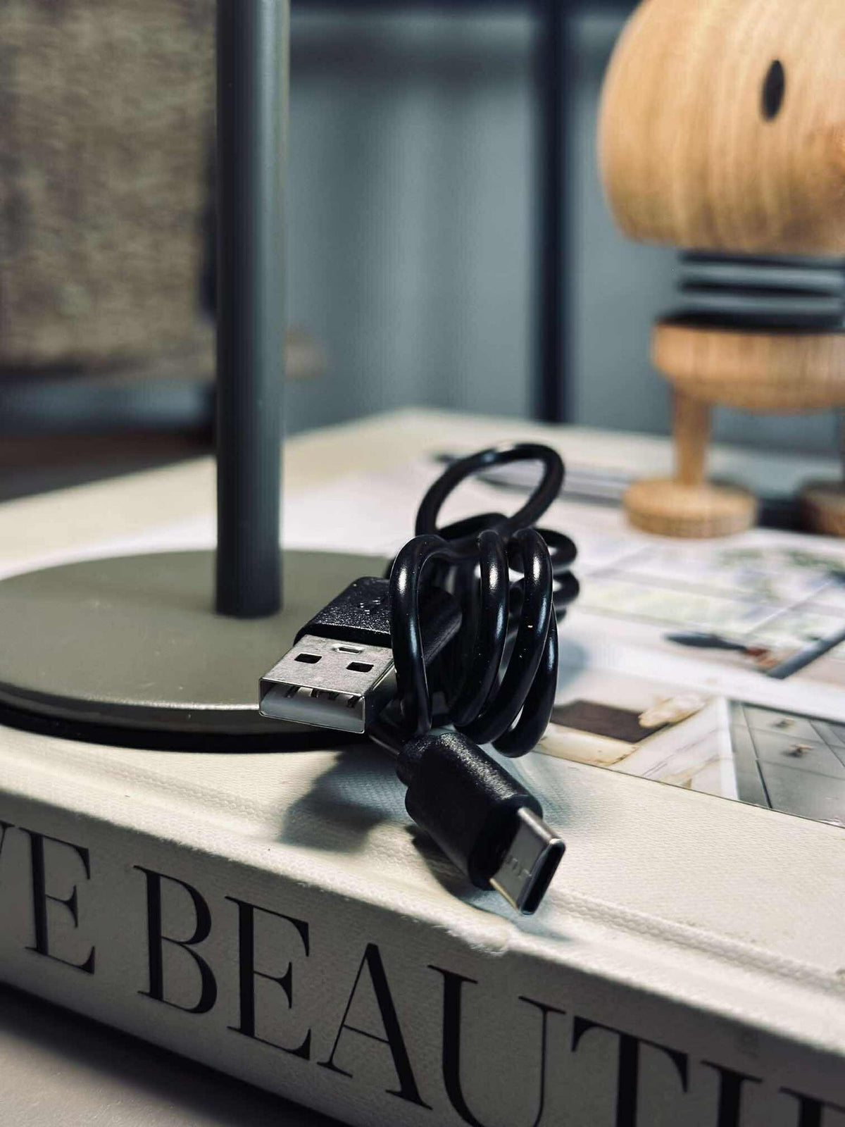 Lampe de table LED MILLA Taupe - rechargeable
