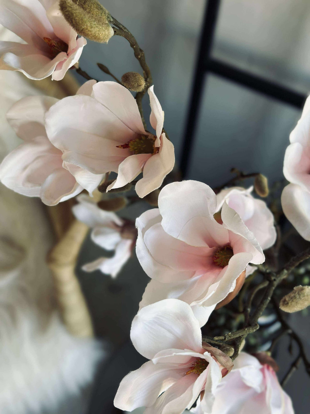 Branche de magnolia rose - 92 cm