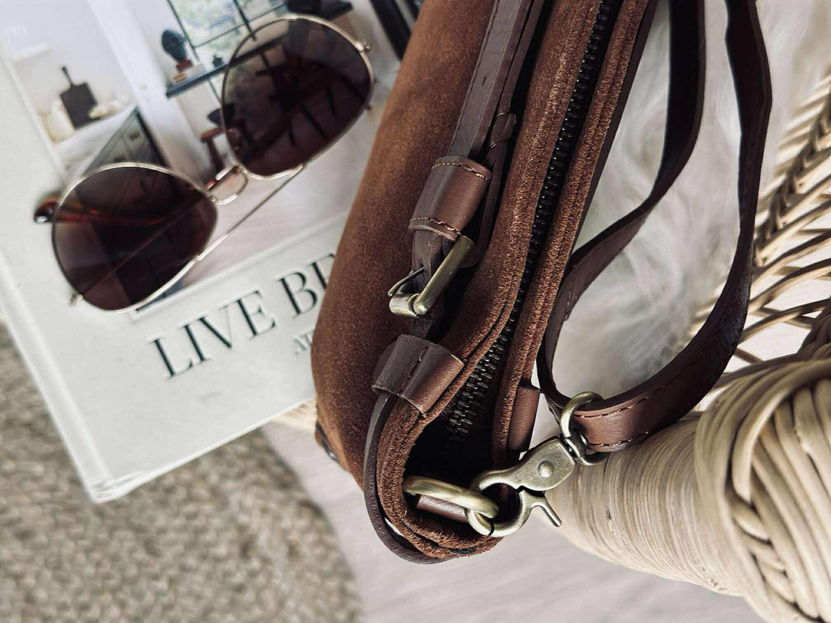 Pochette en daim - Cognac