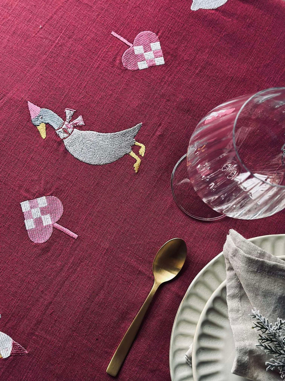 Nappe de Noël 140x240 - Broderie avec canards