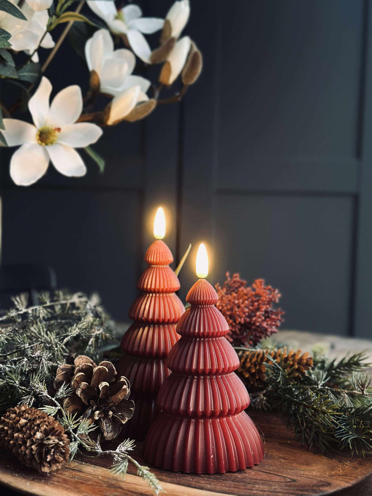 Sapins de Noël avec lumière LED - Lot de 2 pièces. Rouge