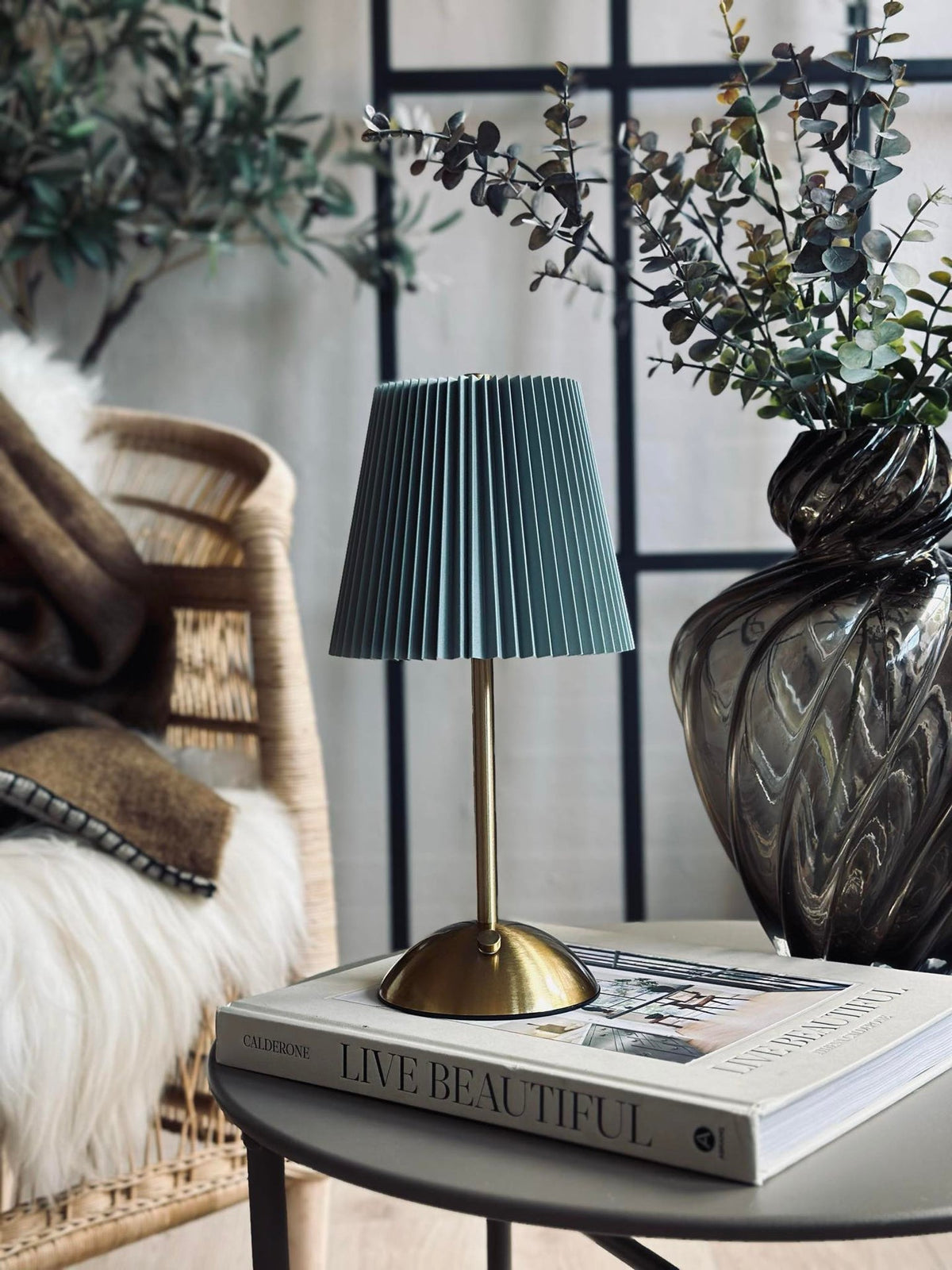 Lampe de table LED Large Plisse´ - rechargeable