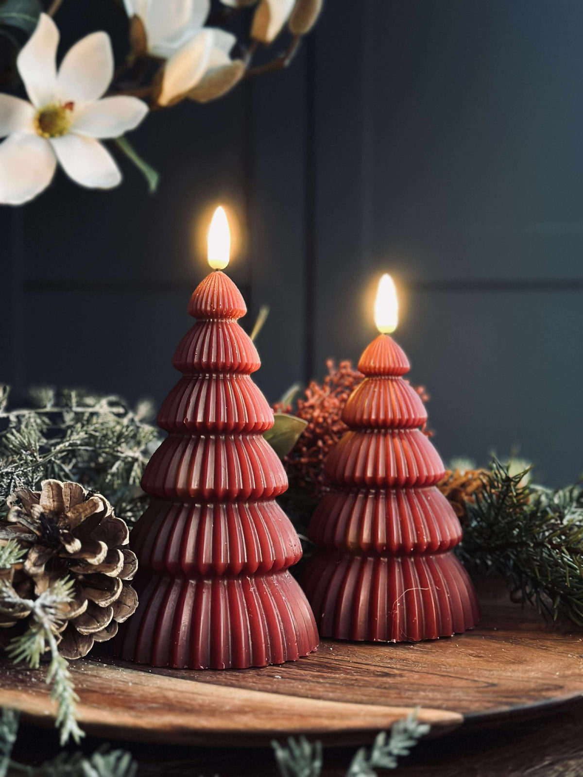 Sapins de Noël avec lumière LED - Lot de 2 pièces. Rouge