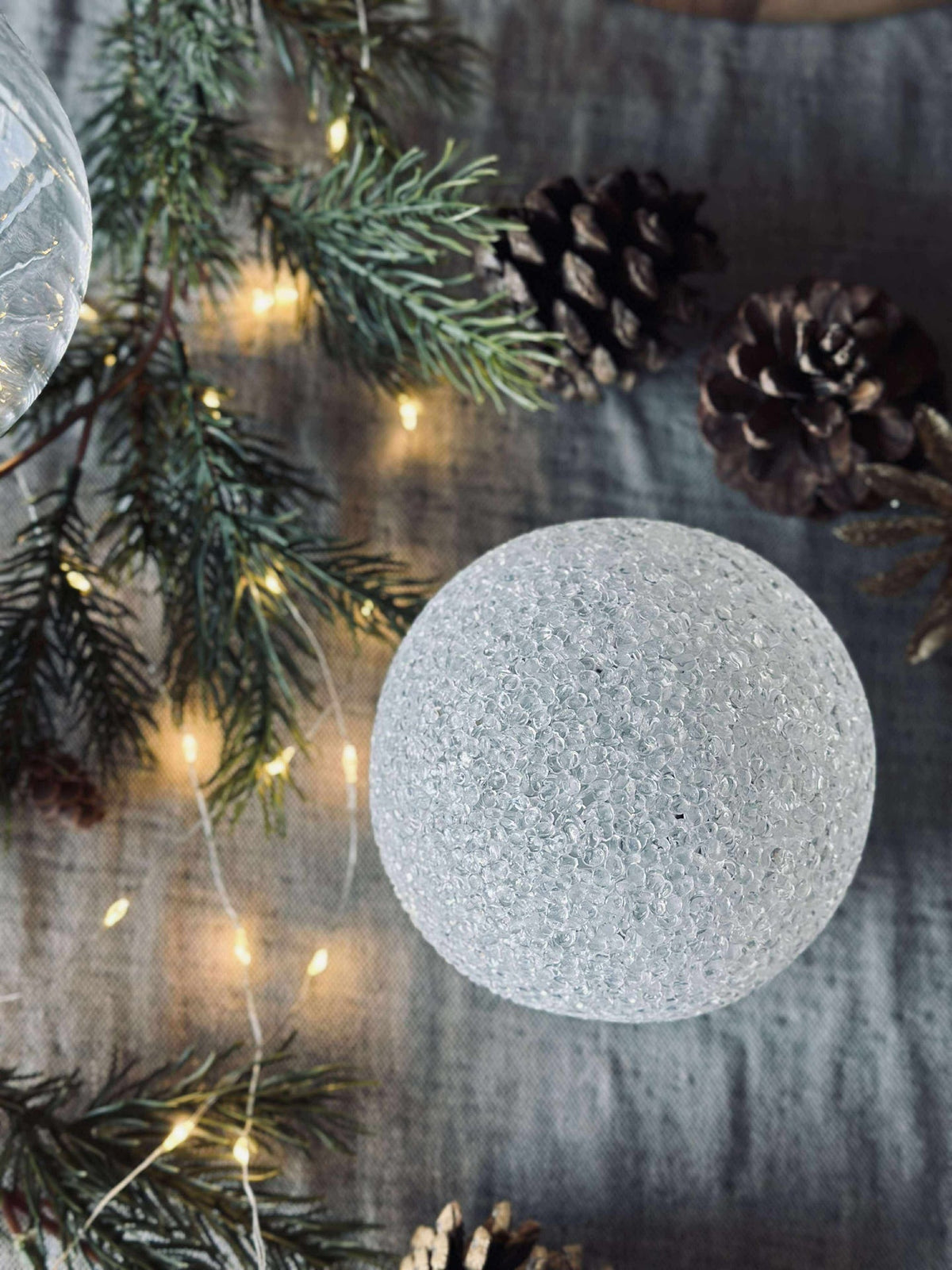 Sphère avec éclairage LED