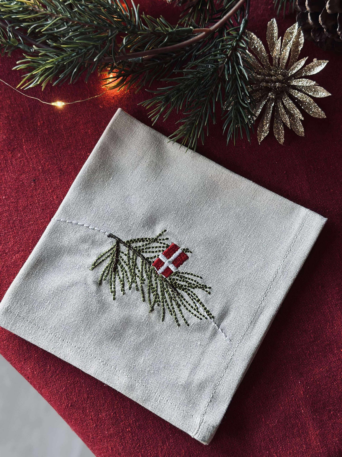 Serviette de table JUL 30x30 - 1 pièce