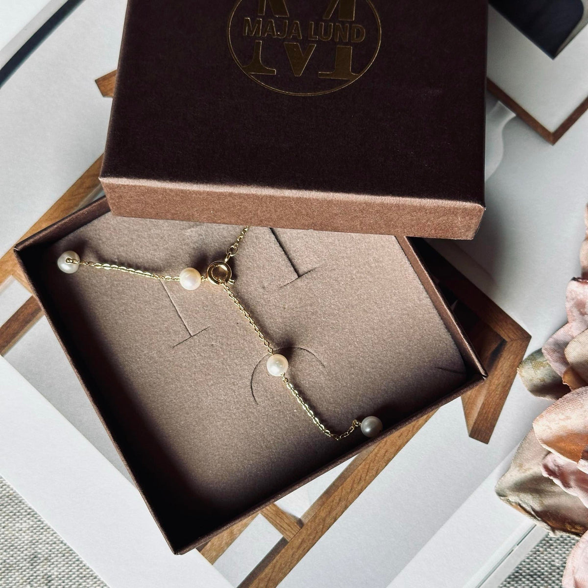 Collier Gry - avec perles d'eau douce