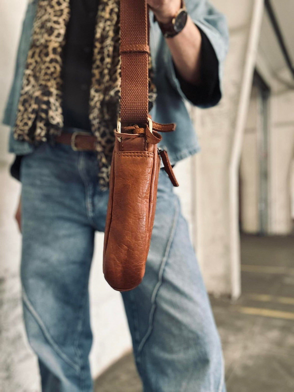 Sac pour téléphone / Crossover – Cognac