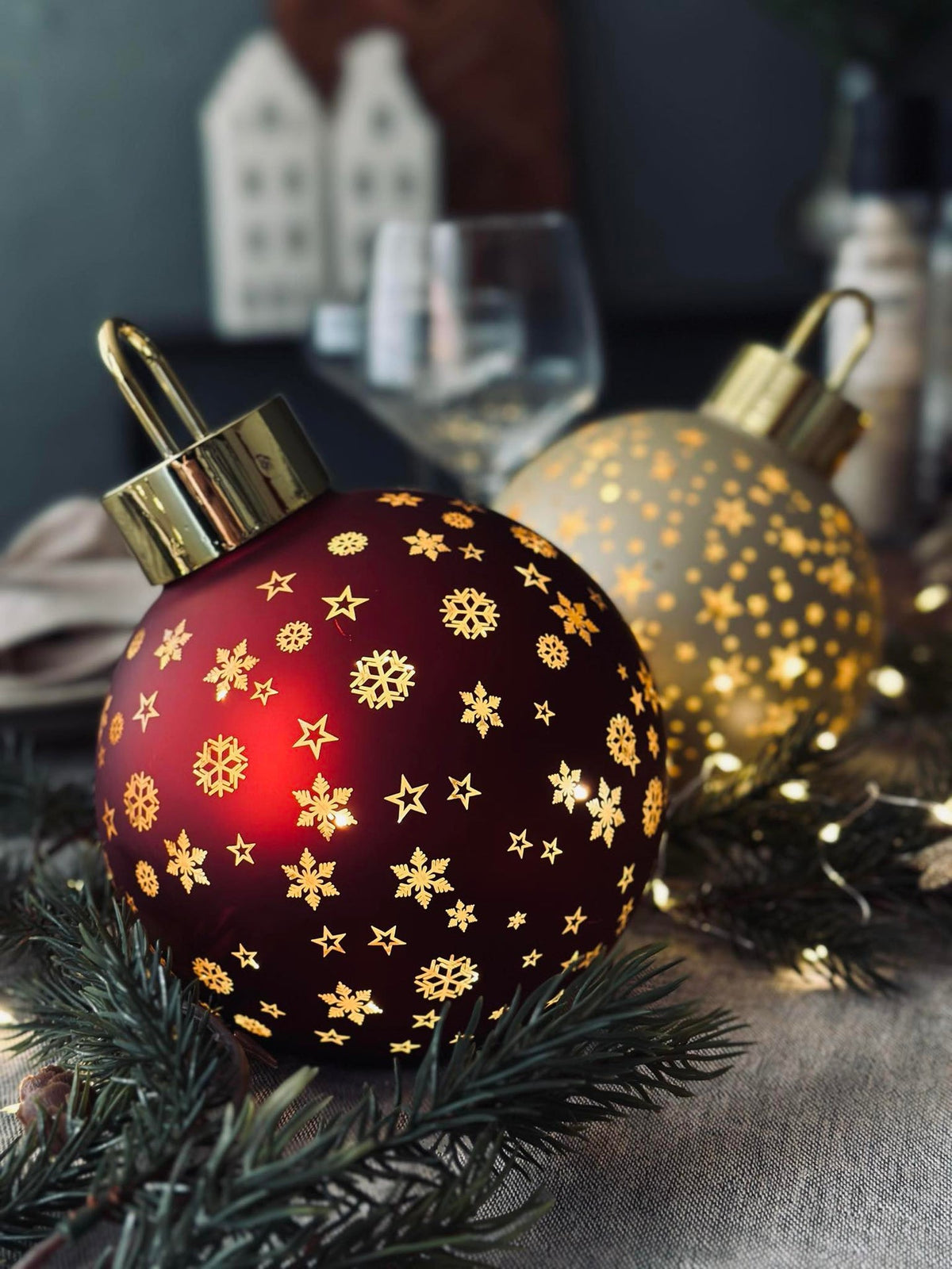 Boule de Noël avec lumière LED - Rouge